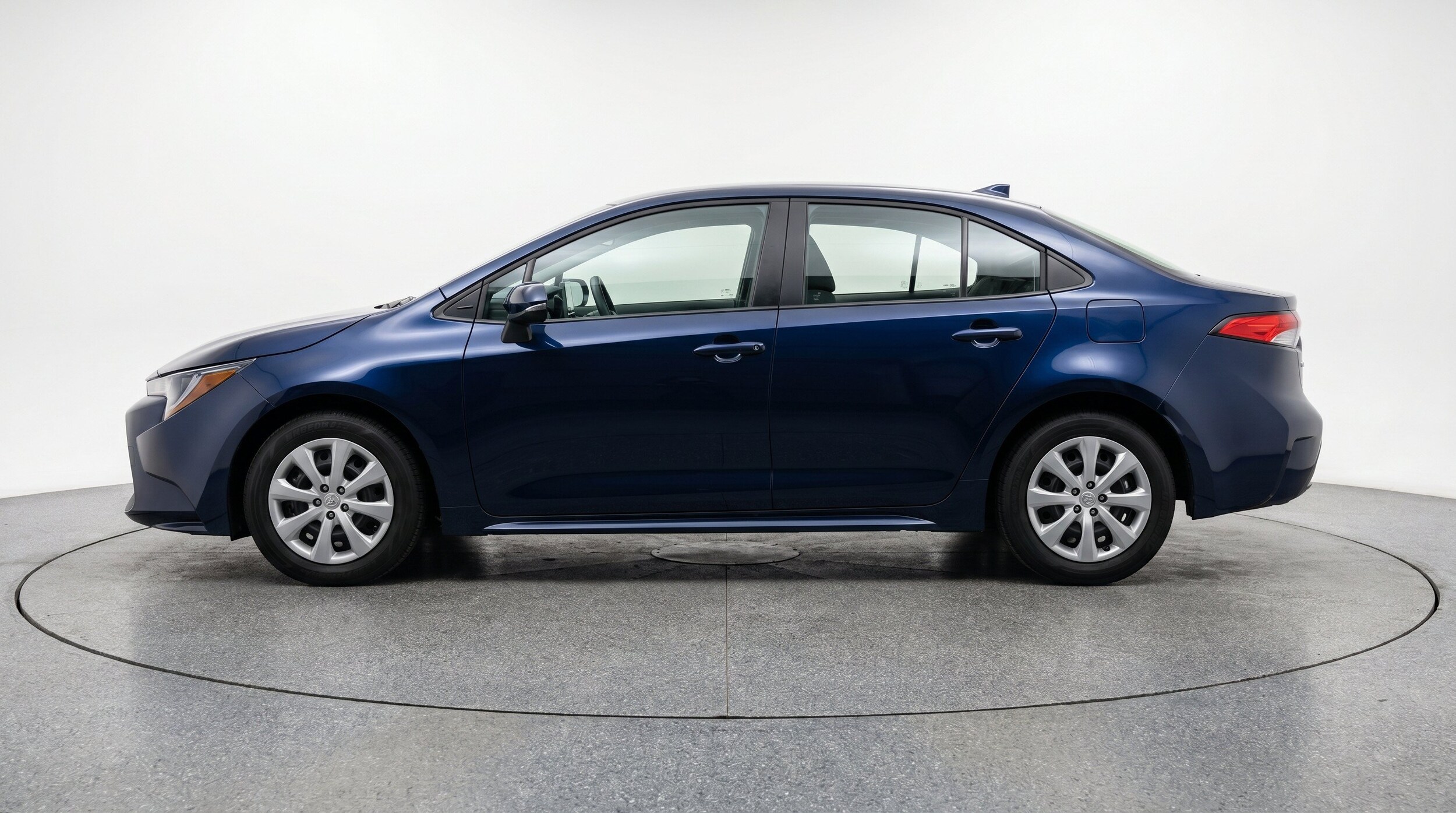 Thumbnail: 2025 Toyota Corolla - 5