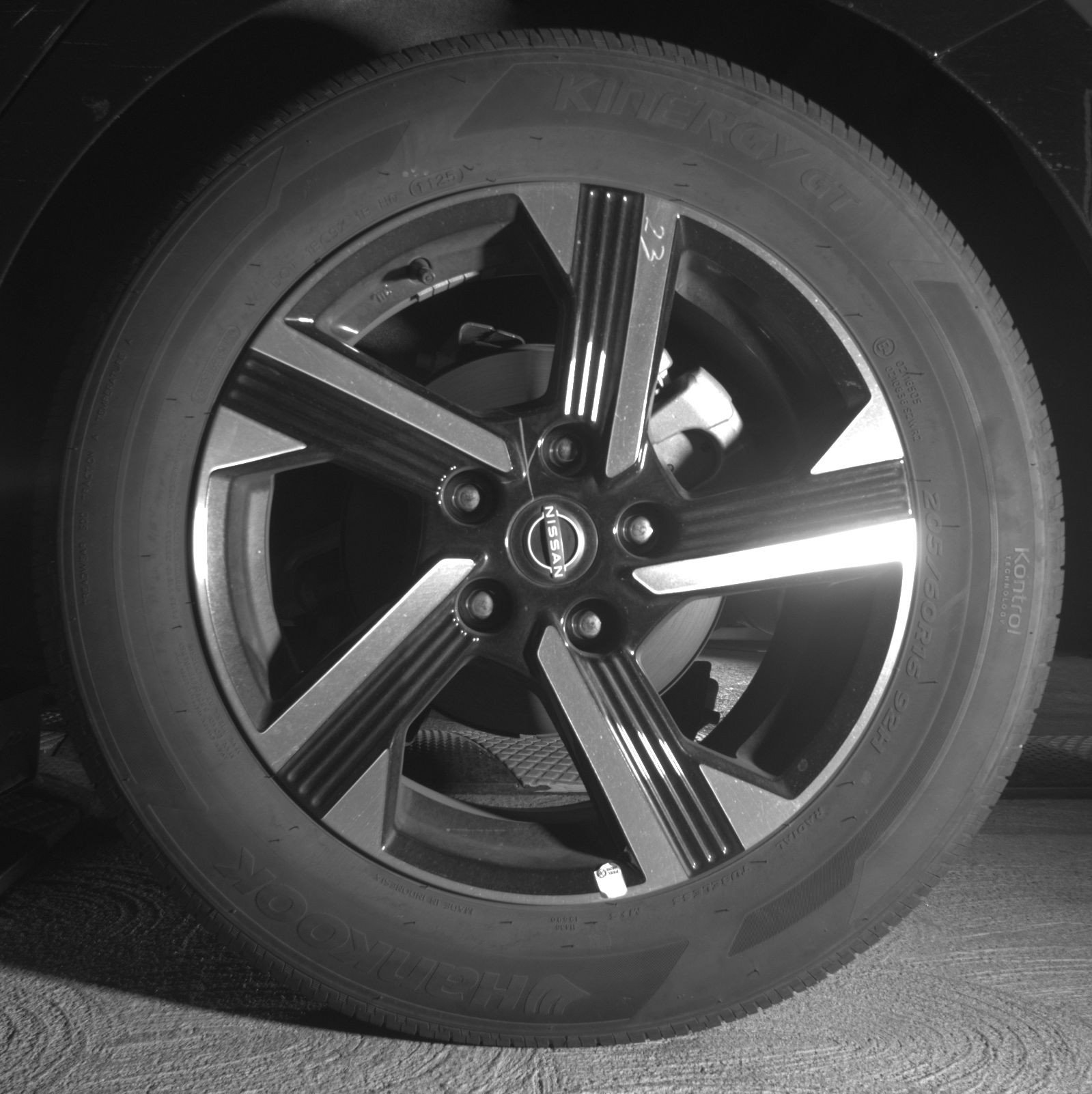 Thumbnail: 2025 Nissan Sentra - 14