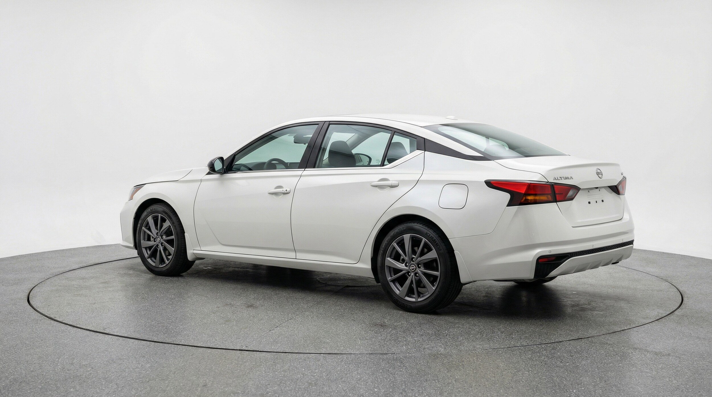 Thumbnail: 2025 Nissan Altima - 6