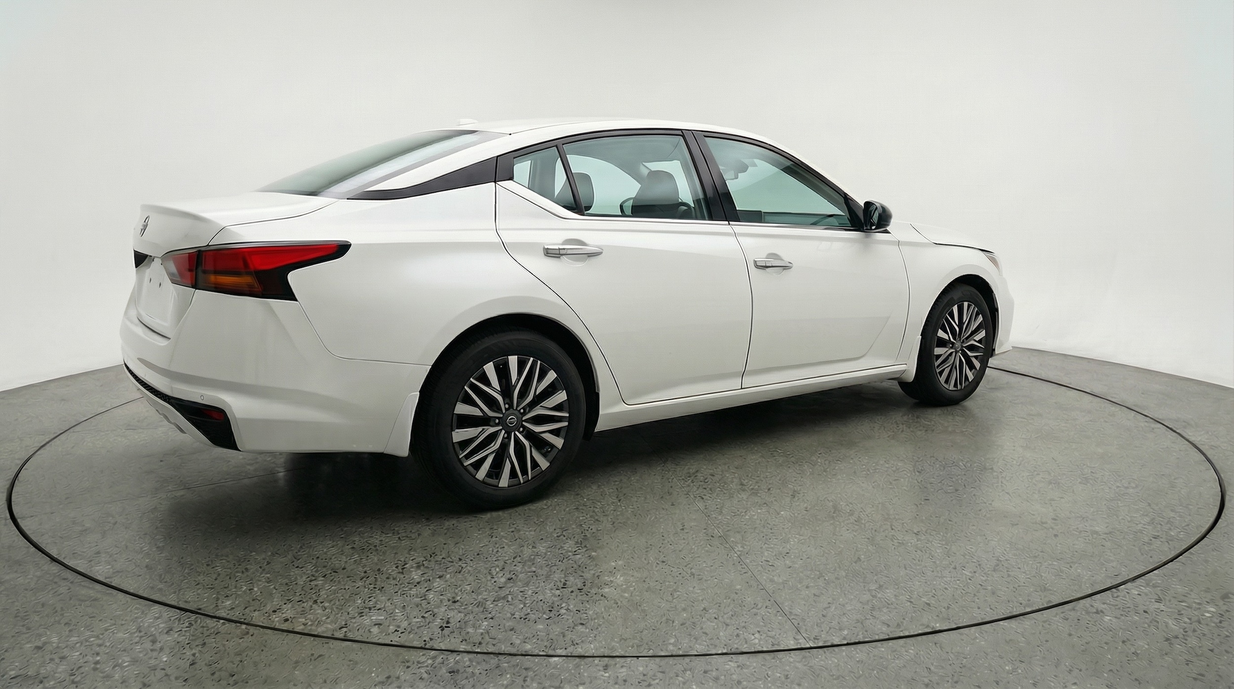 Thumbnail: 2025 Nissan Altima - 7