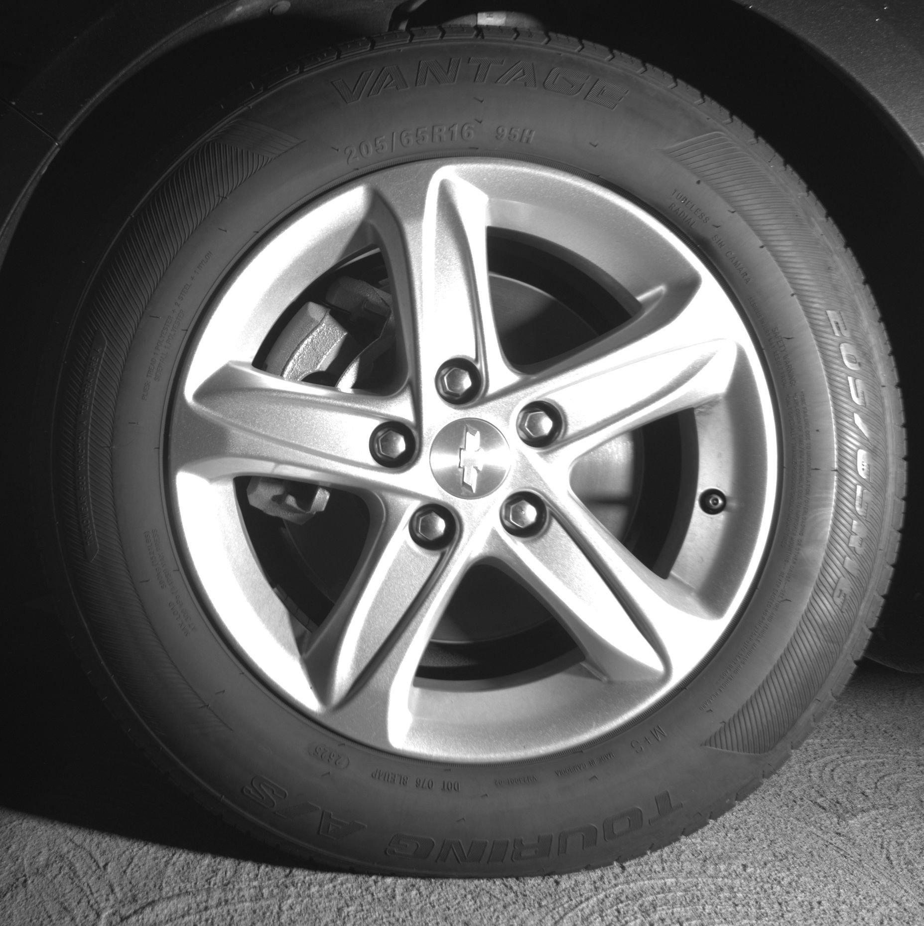 Thumbnail: 2023 Chevrolet Malibu - 12