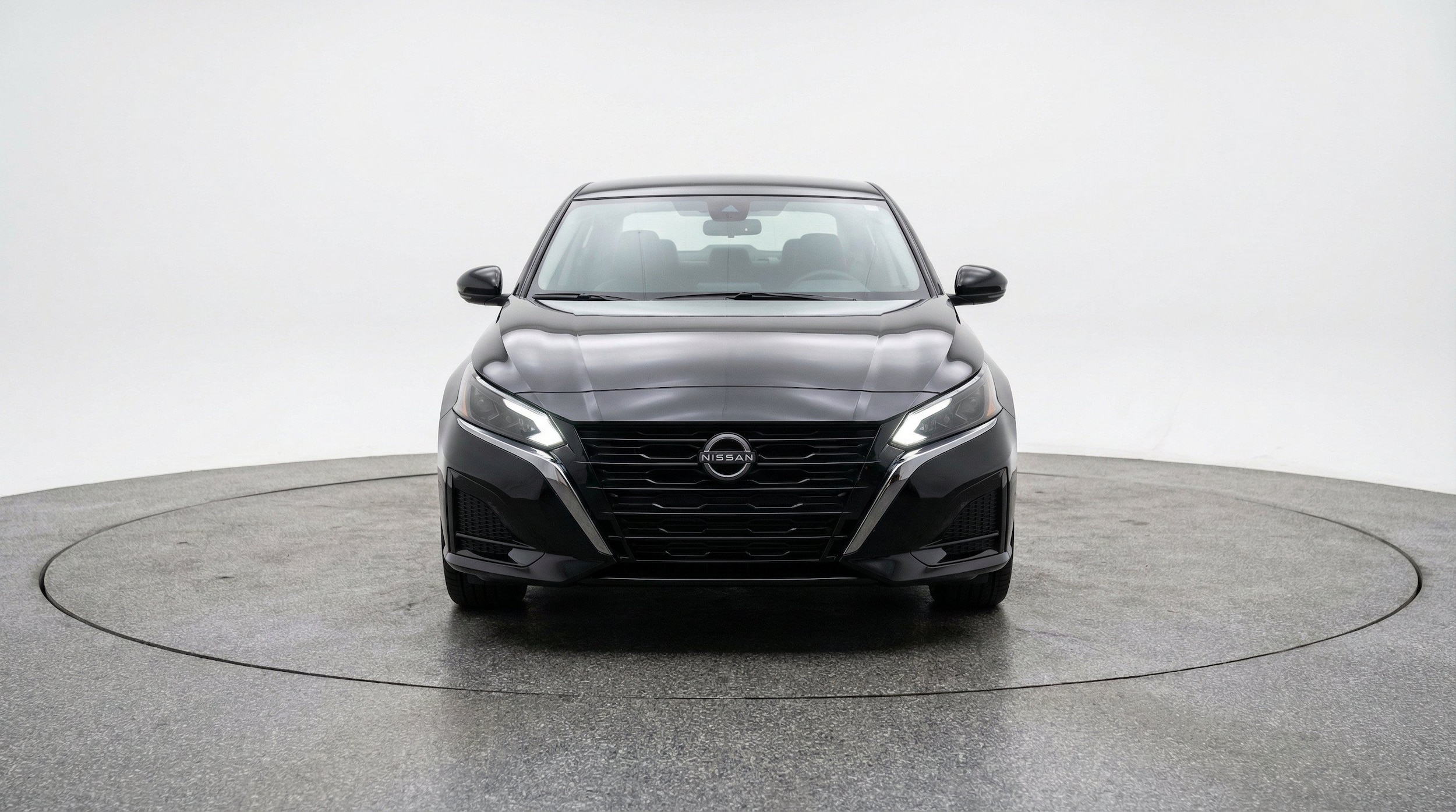 Thumbnail: 2025 Nissan Altima - 2