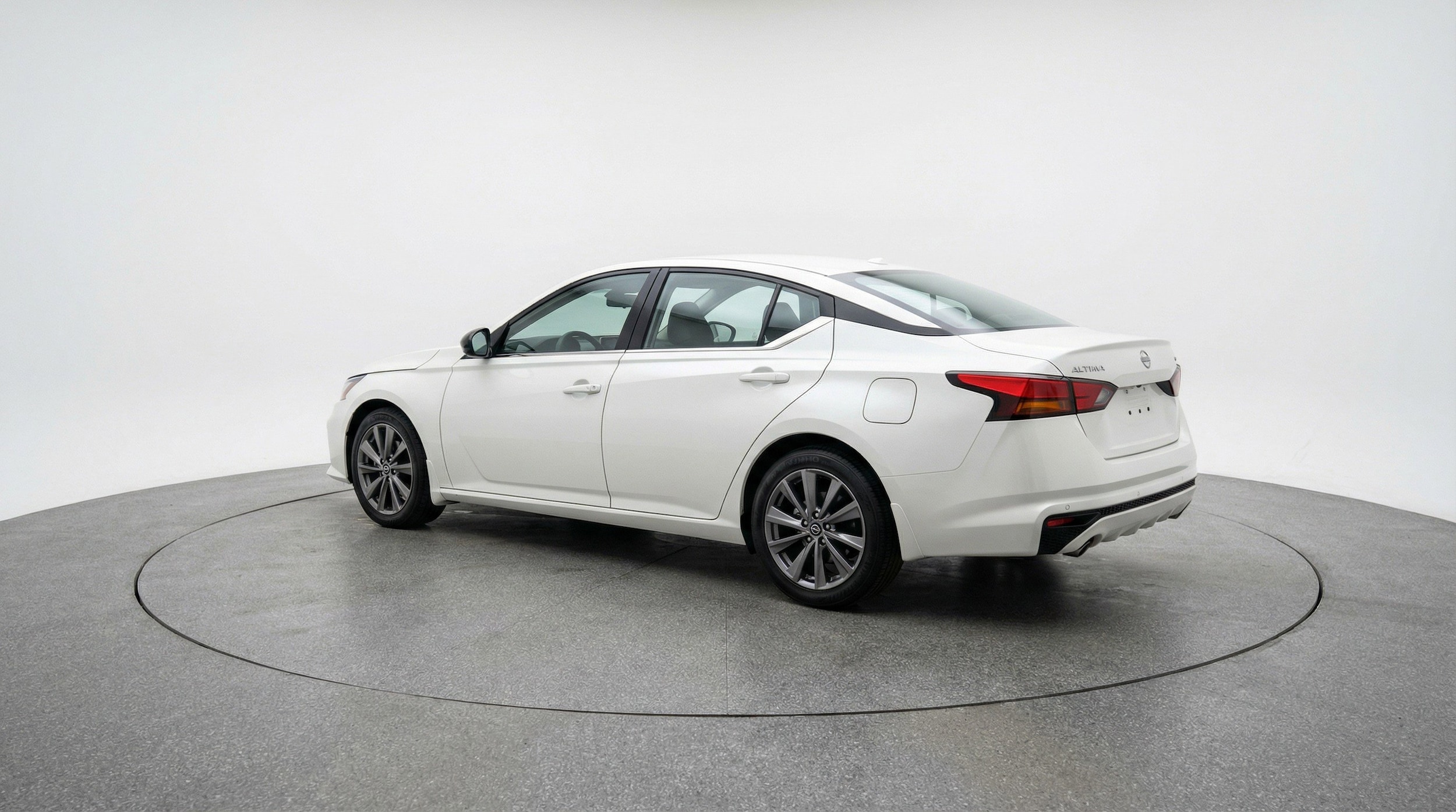 Thumbnail: 2025 Nissan Altima - 6