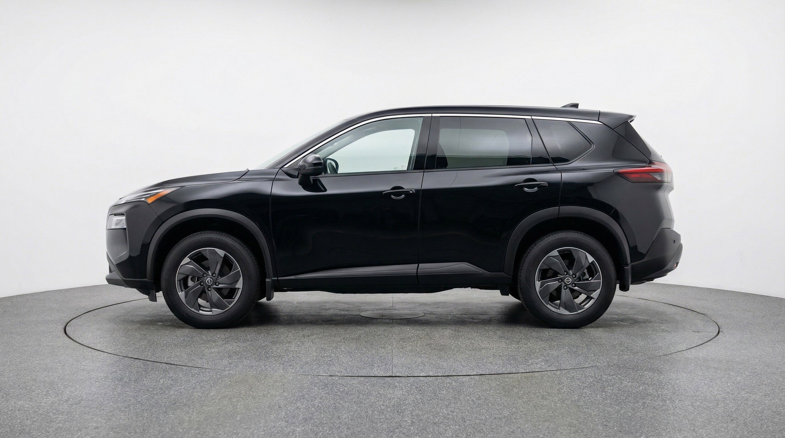 Thumbnail: 2025 Nissan Rogue - 5