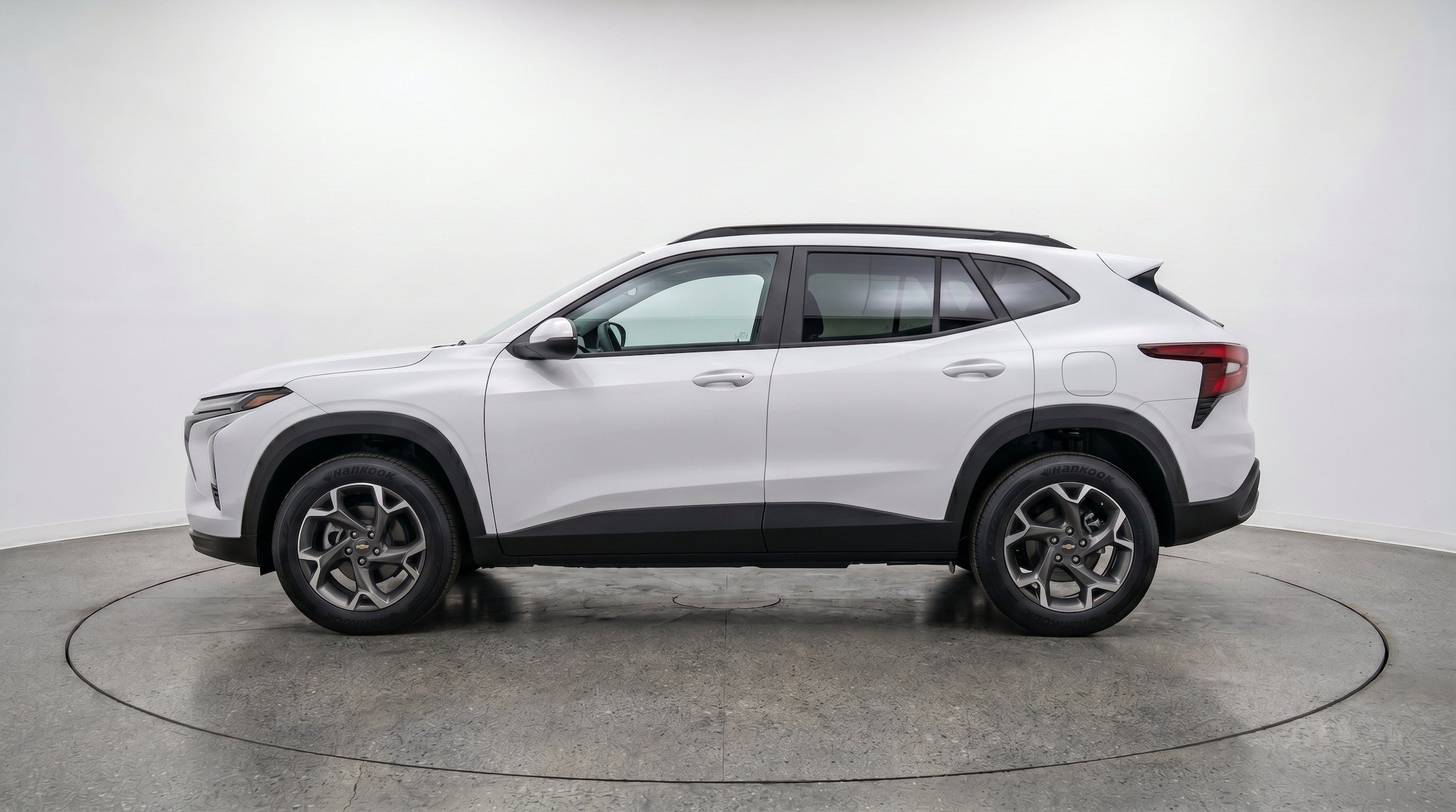 Thumbnail: 2025 Chevrolet Trax - 5