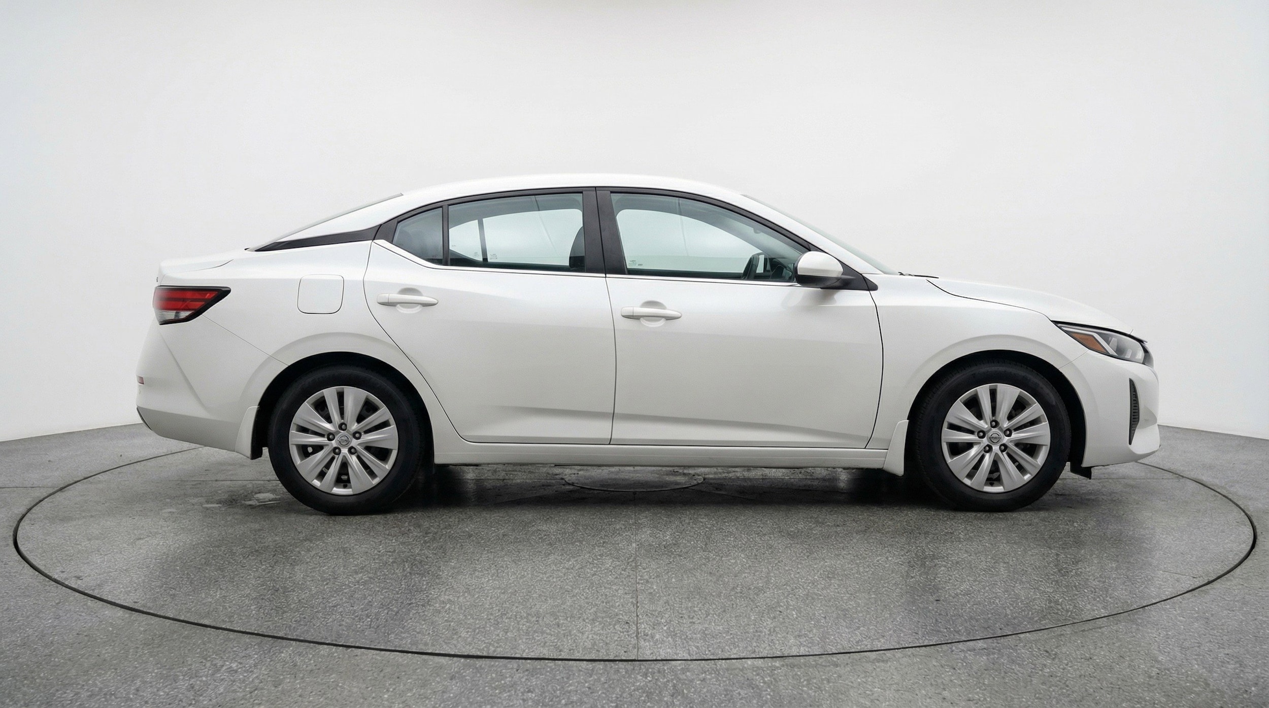 Thumbnail: 2025 Nissan Sentra - 11