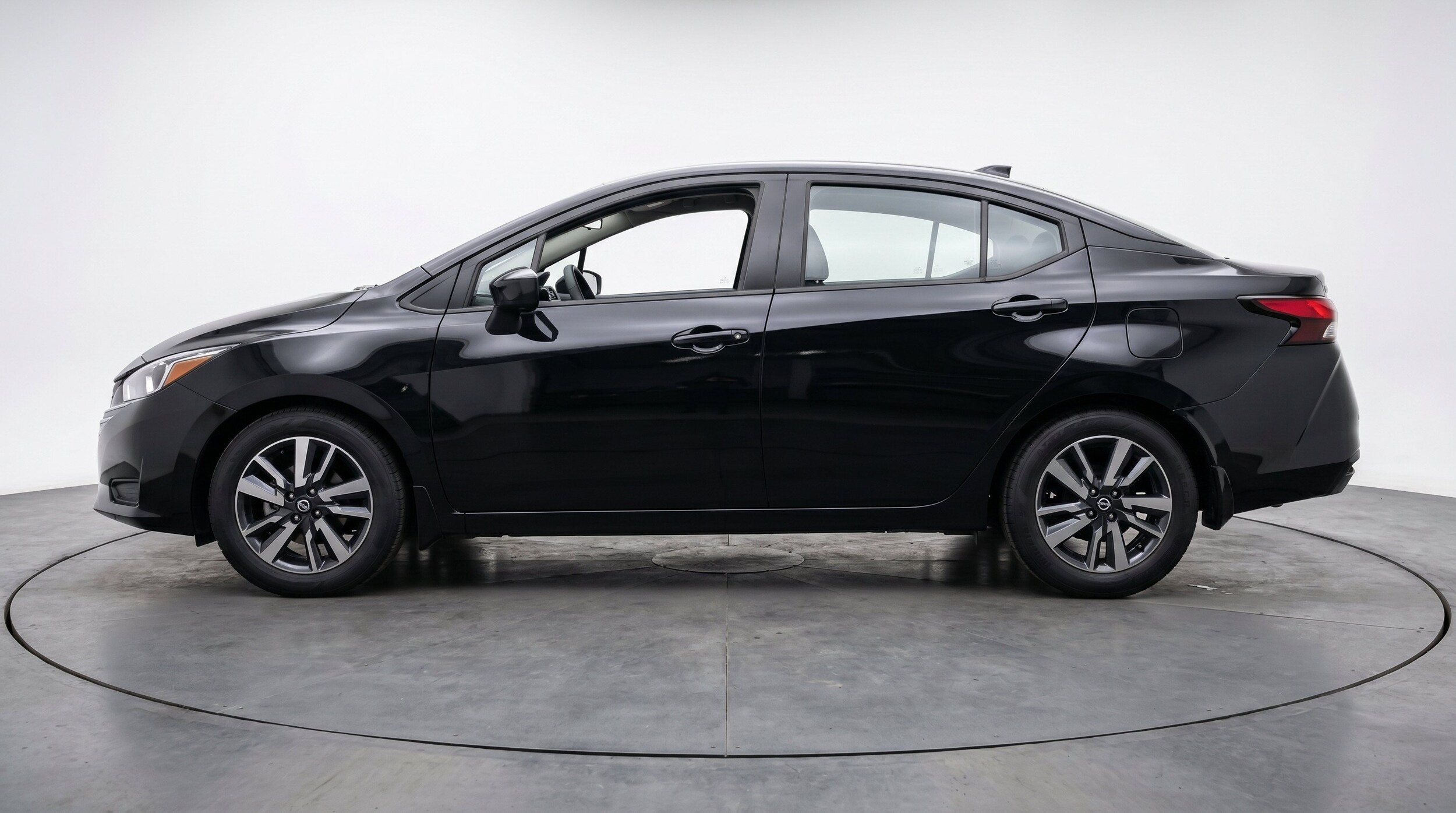 Thumbnail: 2025 Nissan Versa - 5