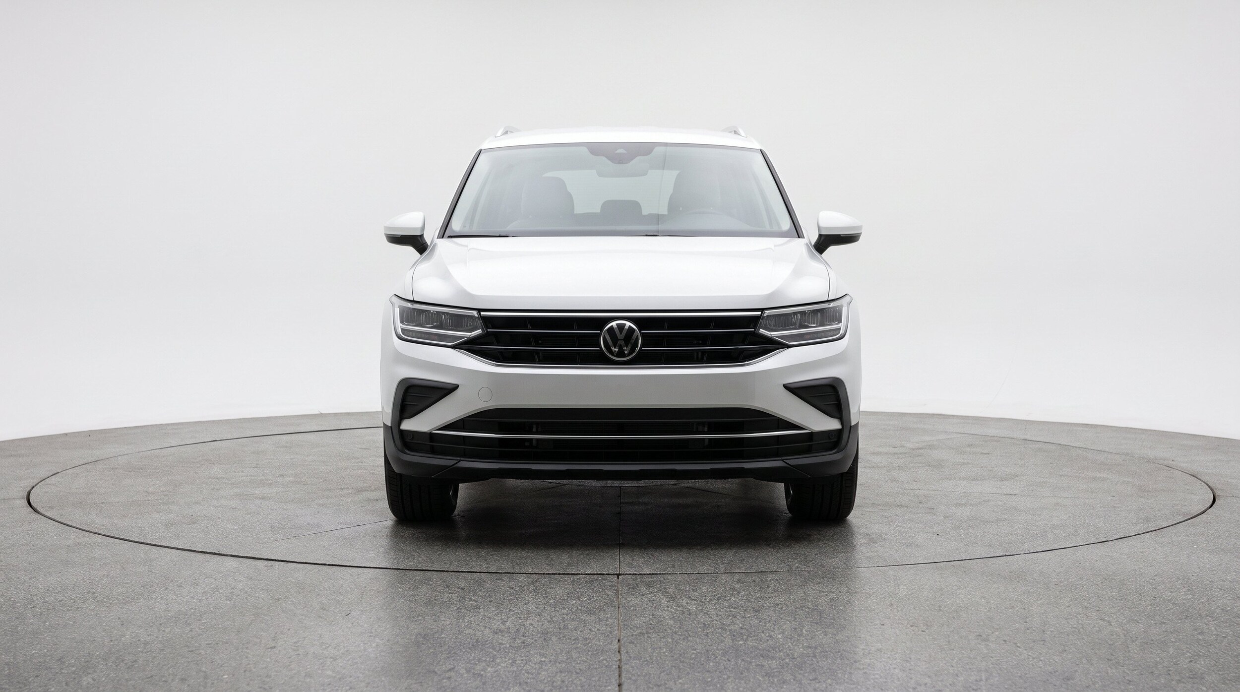 Thumbnail: 2026 Volkswagen Tiguan - 2