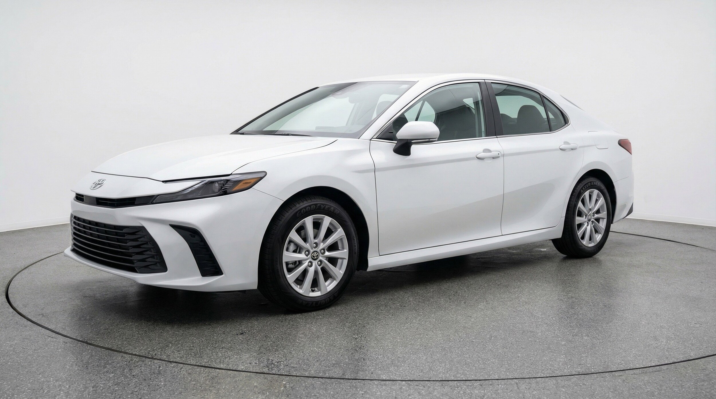 Thumbnail: 2025 Toyota Camry - 3