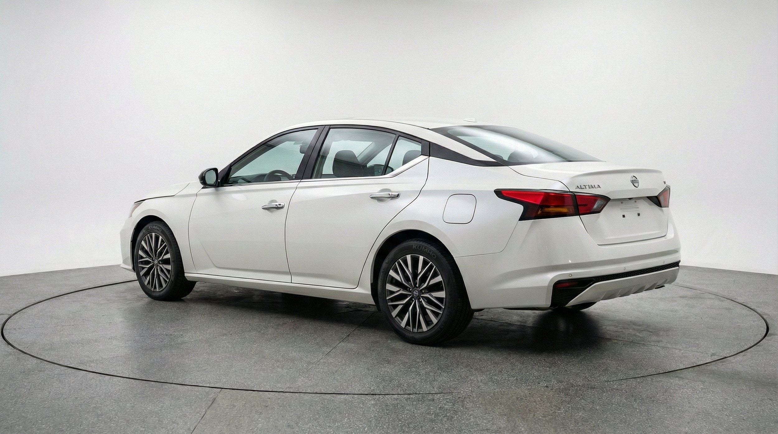 Thumbnail: 2025 Nissan Altima - 6