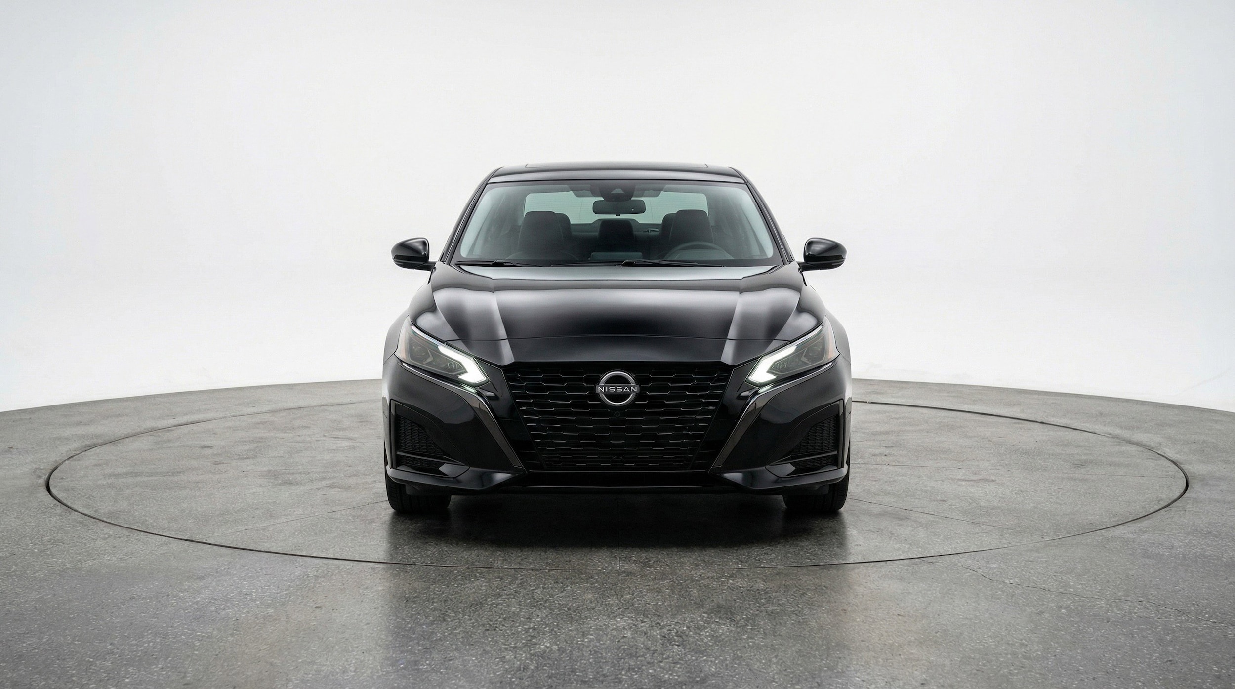 Thumbnail: 2025 Nissan Altima - 2