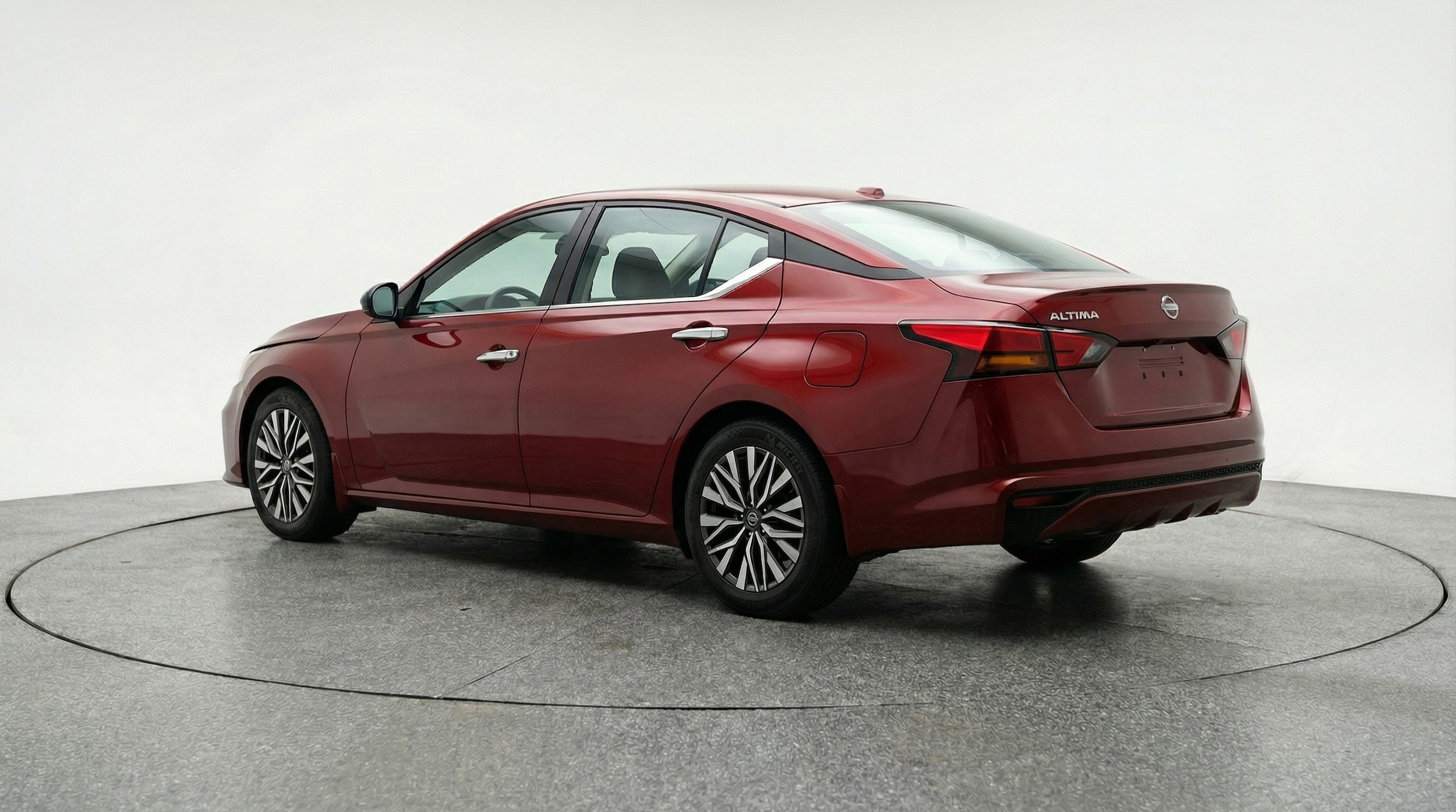 Thumbnail: 2025 Nissan Altima - 6