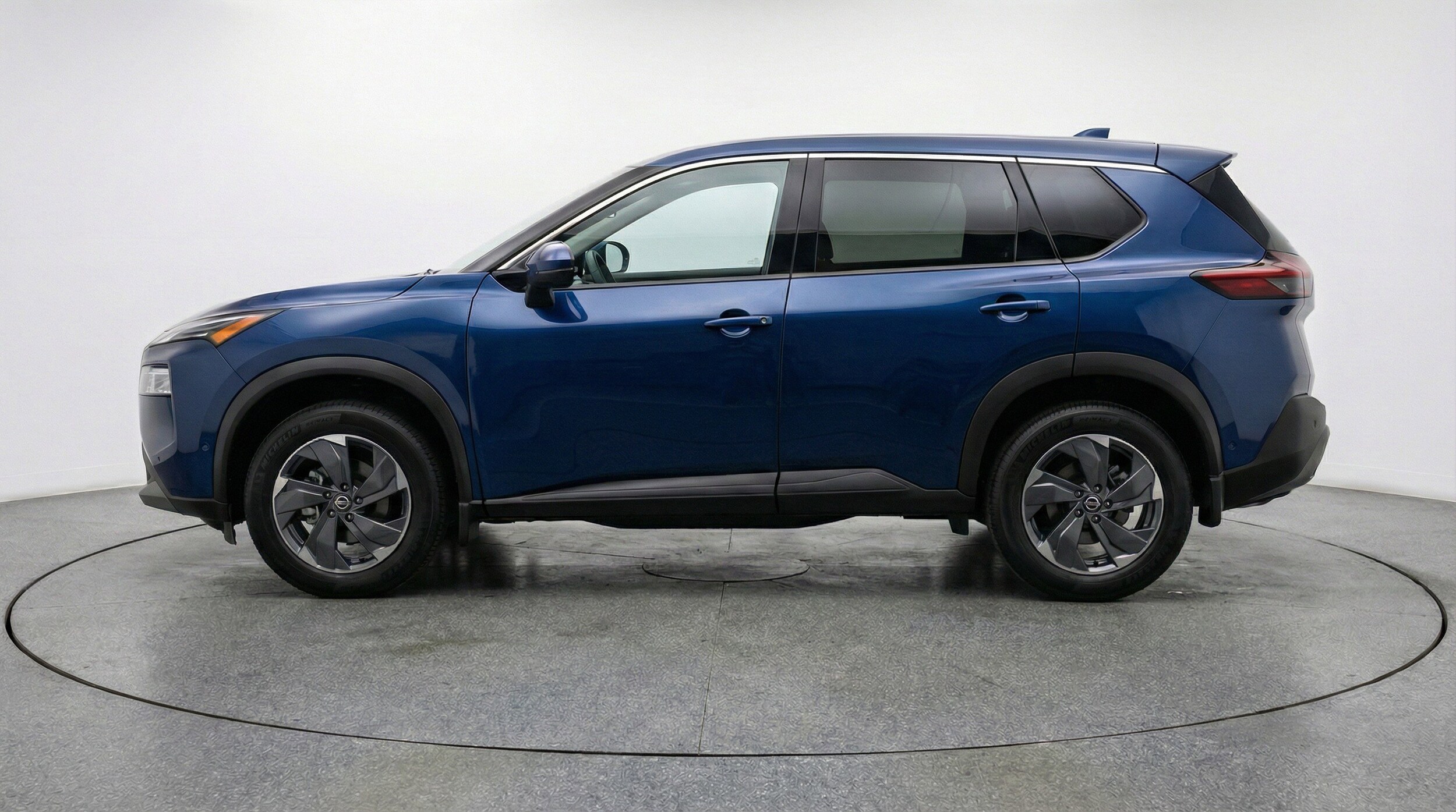 Thumbnail: 2025 Nissan Rogue - 5