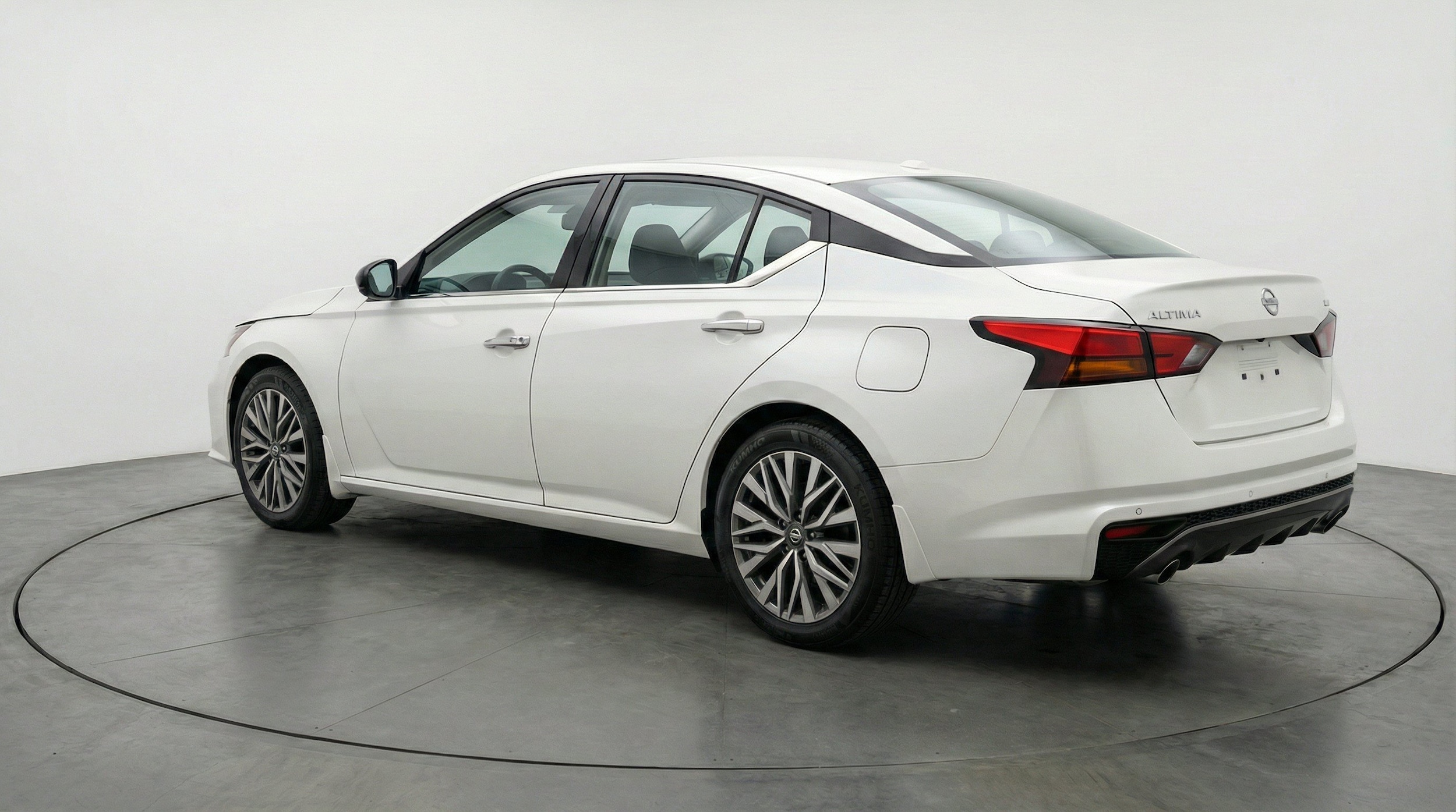 Thumbnail: 2025 Nissan Altima - 6