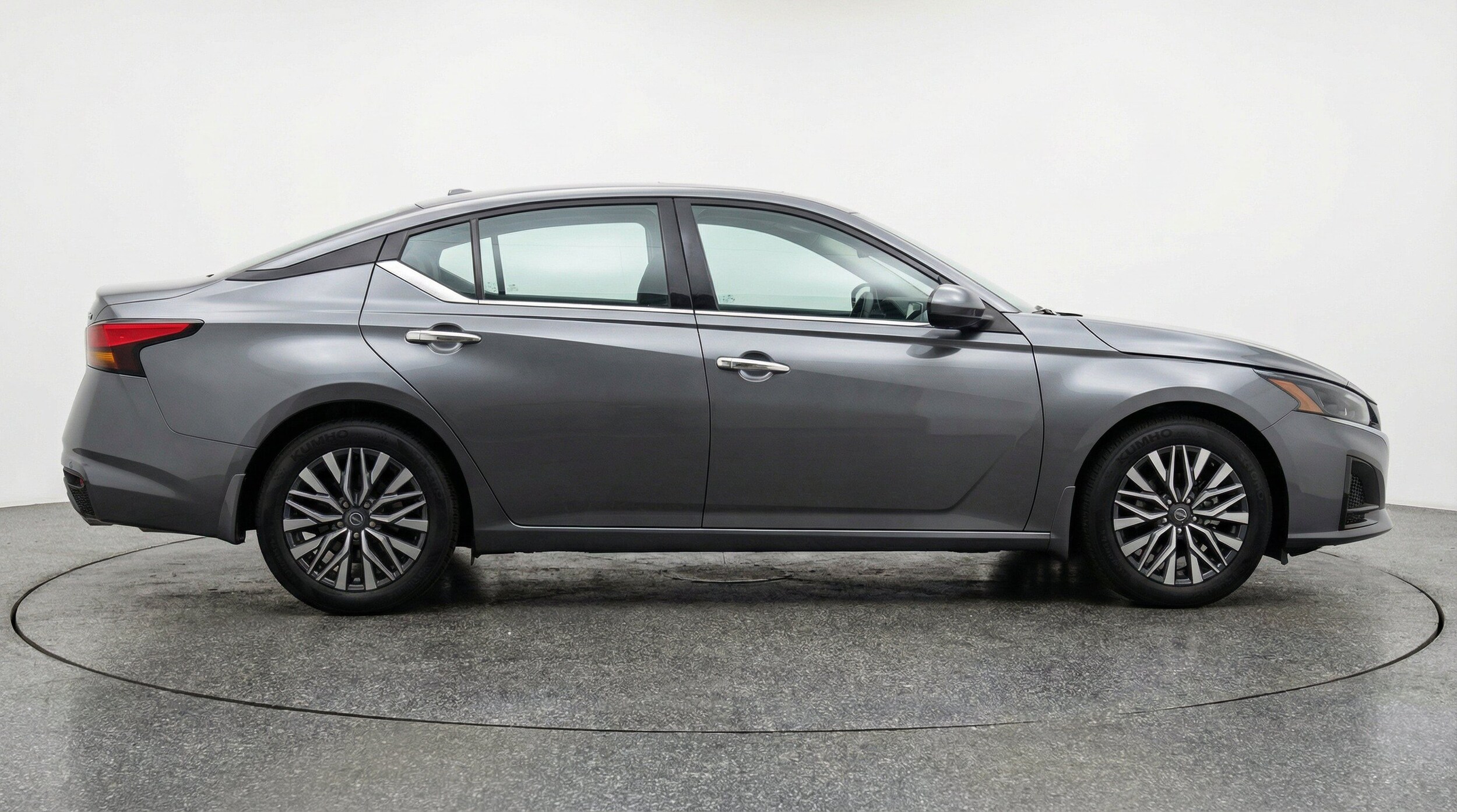 Thumbnail: 2025 Nissan Altima - 11