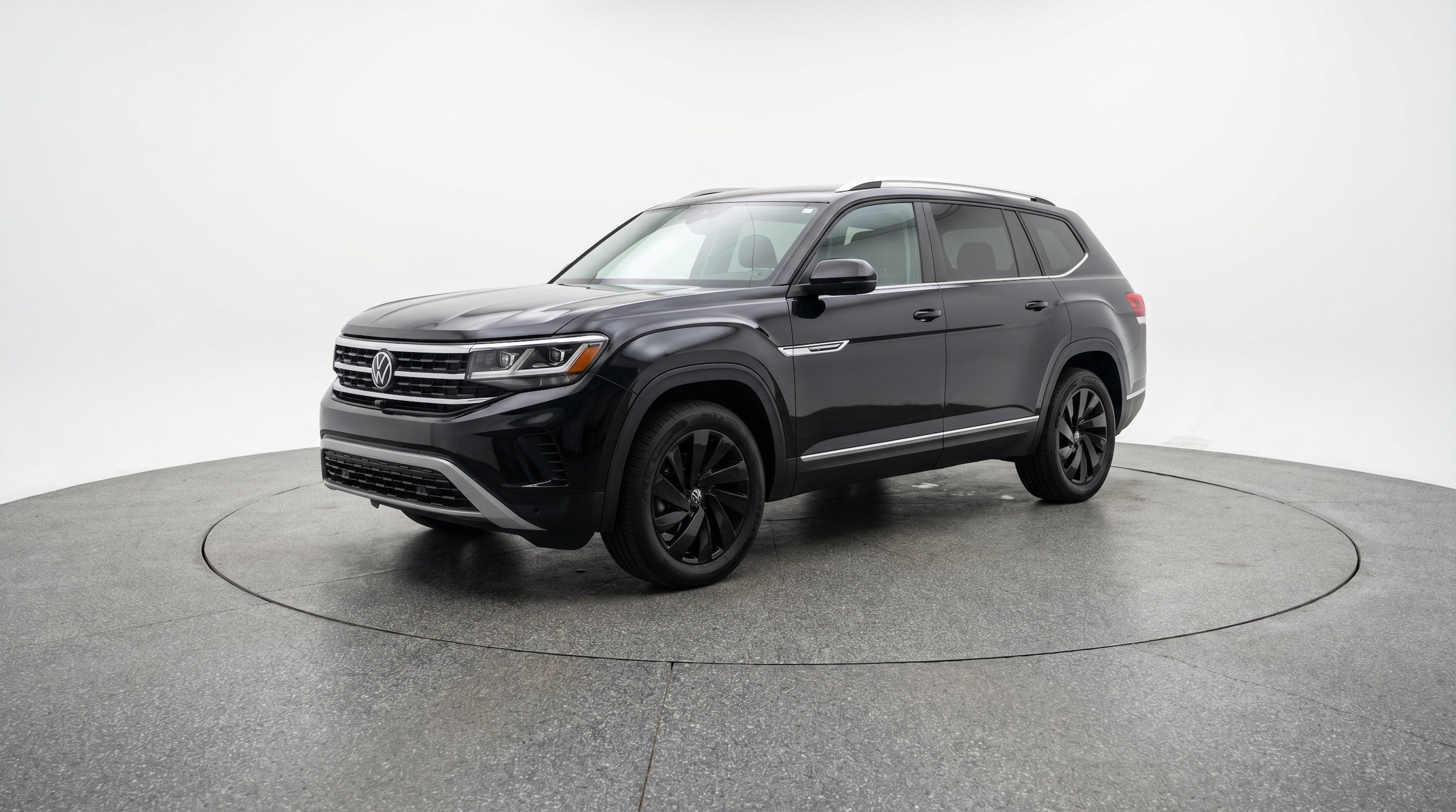 Thumbnail: 2026 Volkswagen Atlas - 3