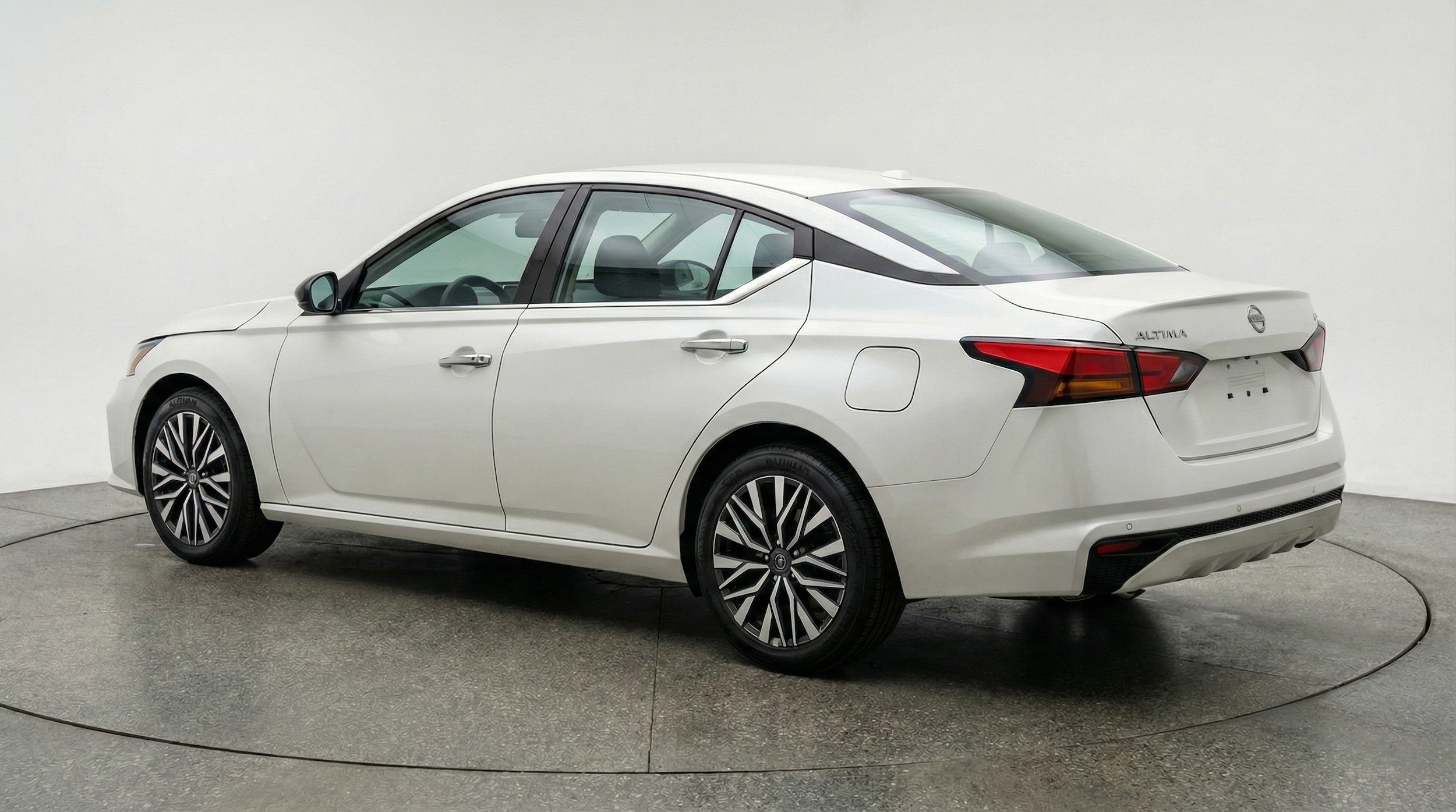 Thumbnail: 2025 Nissan Altima - 6