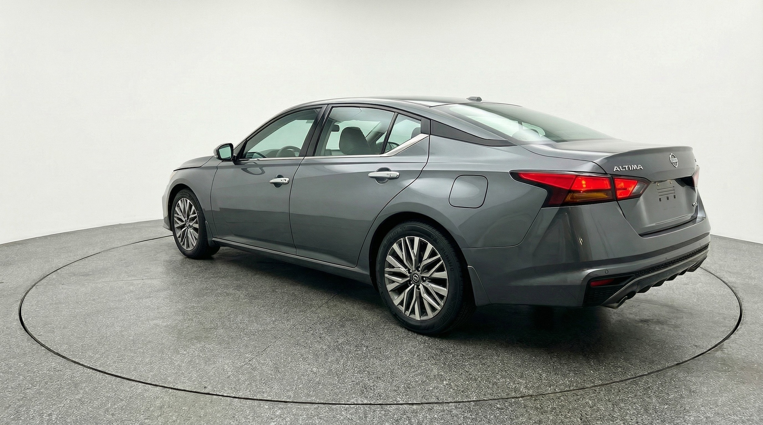 Thumbnail: 2025 Nissan Altima - 6