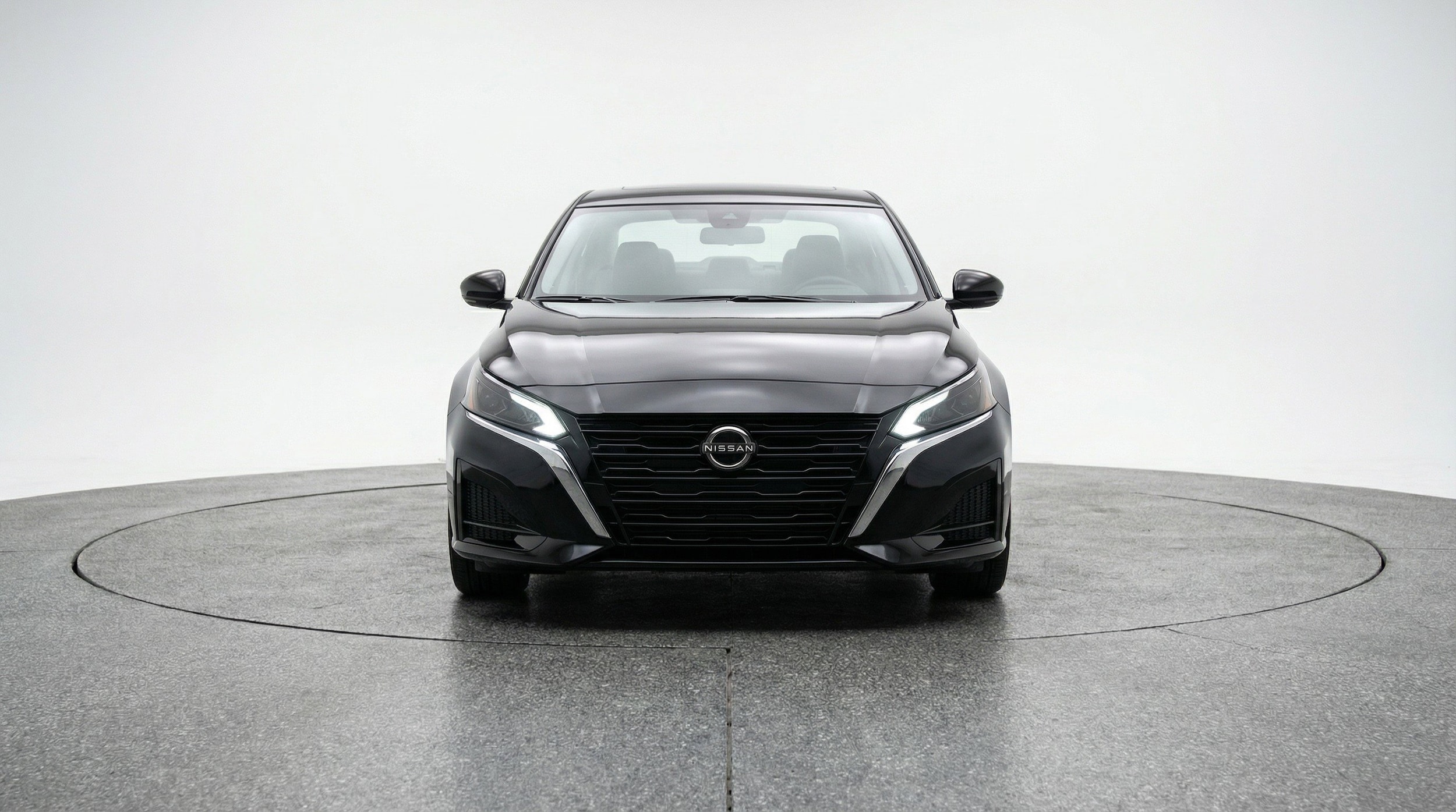 Thumbnail: 2025 Nissan Altima - 2