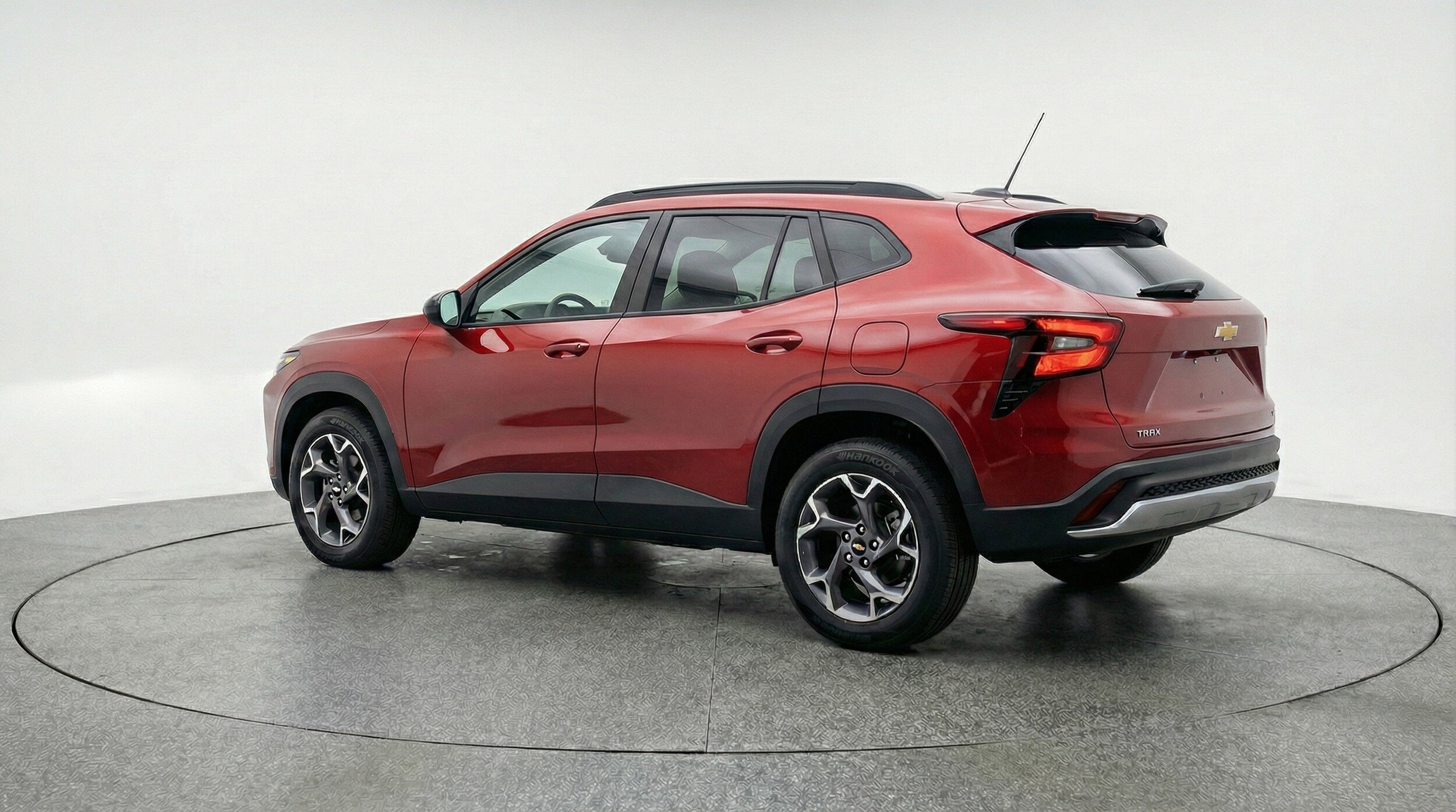 Thumbnail: 2025 Chevrolet Trax - 6