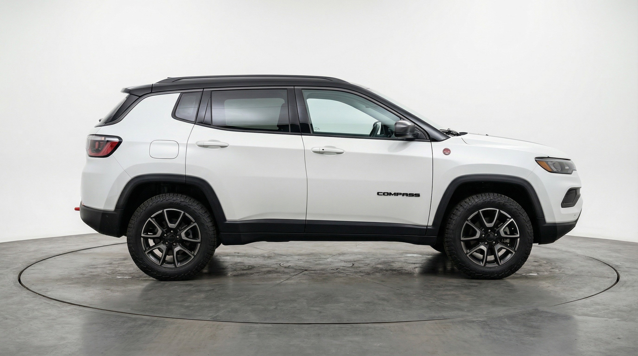 Thumbnail: 2025 Jeep Compass - 11