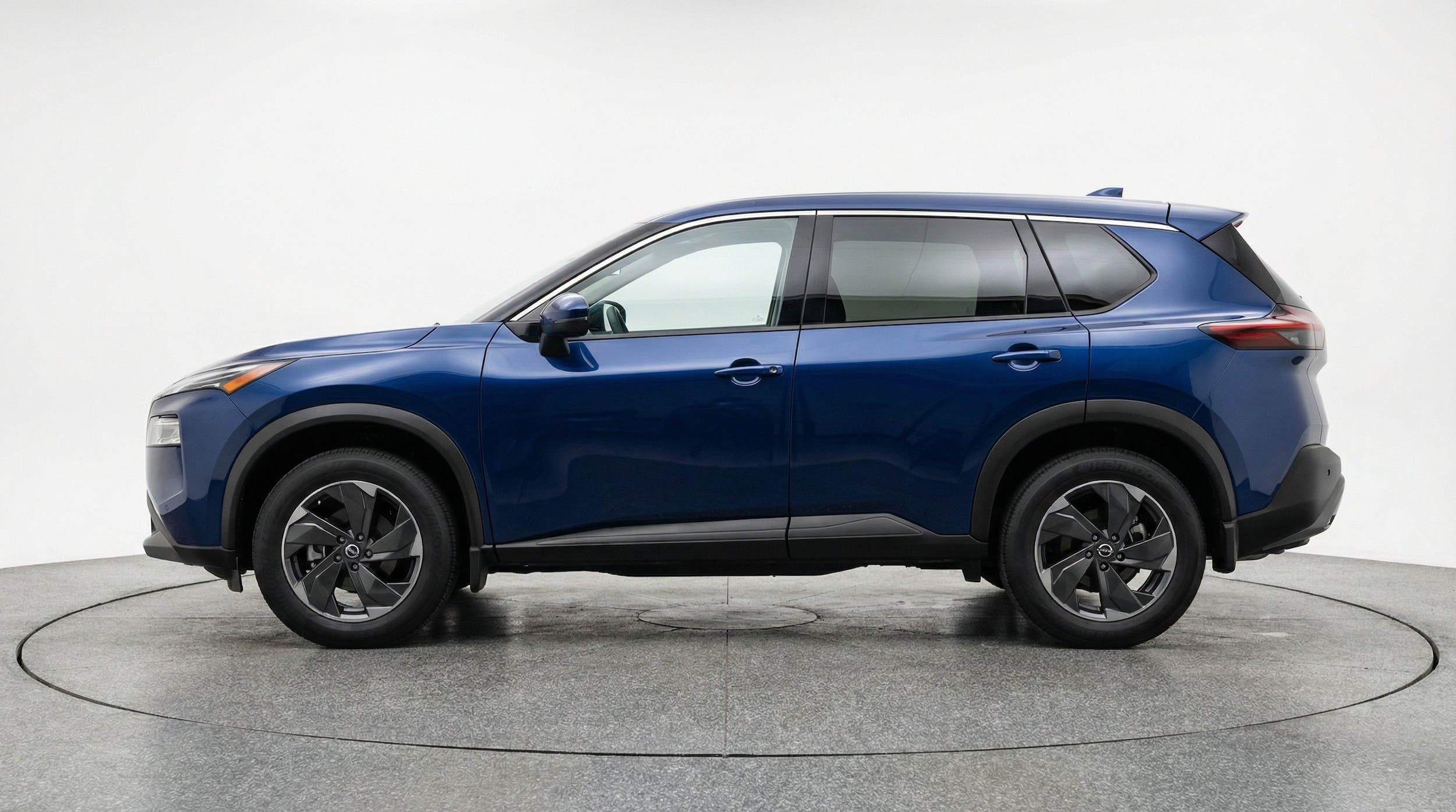 Thumbnail: 2025 Nissan Rogue - 5