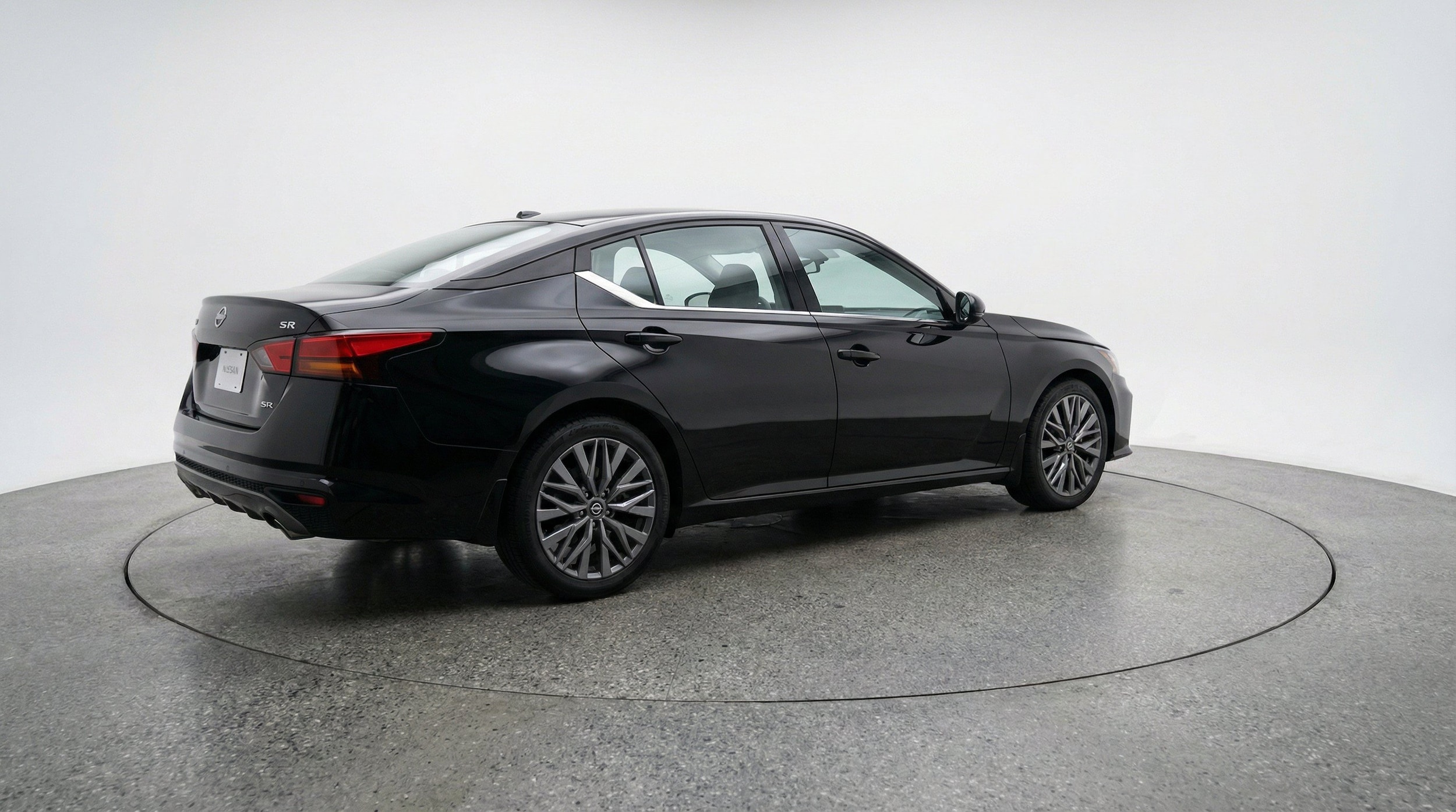 Thumbnail: 2025 Nissan Altima - 9