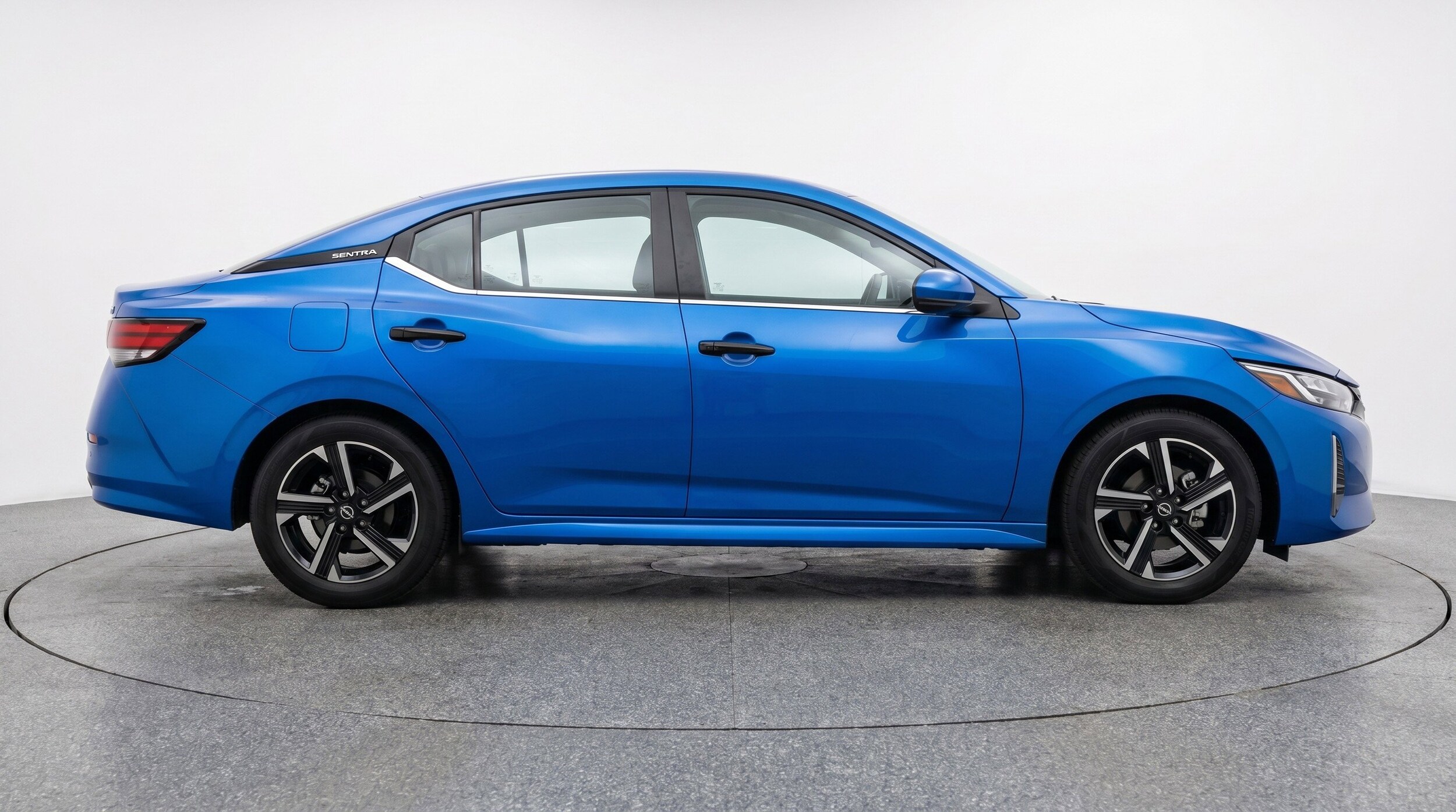 Thumbnail: 2025 Nissan Sentra - 11