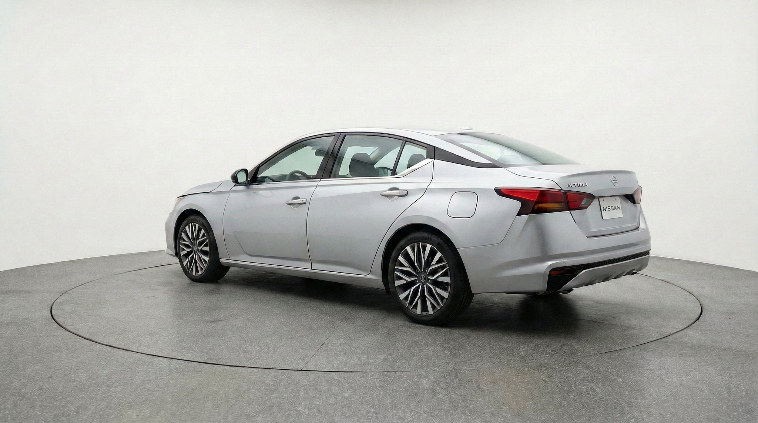 Thumbnail: 2025 Nissan Altima - 6