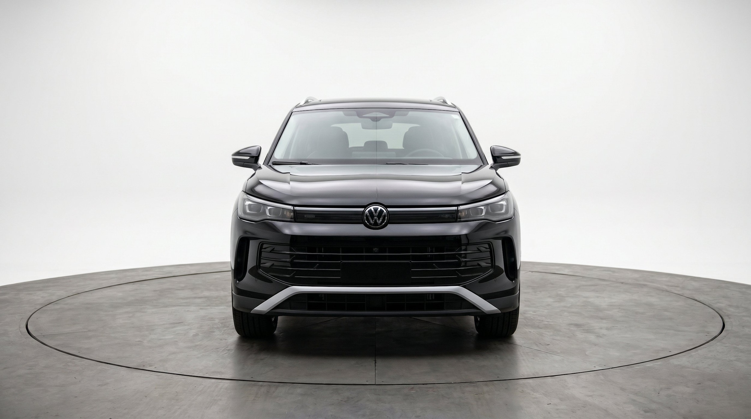 Thumbnail: 2026 Volkswagen Tiguan - 2