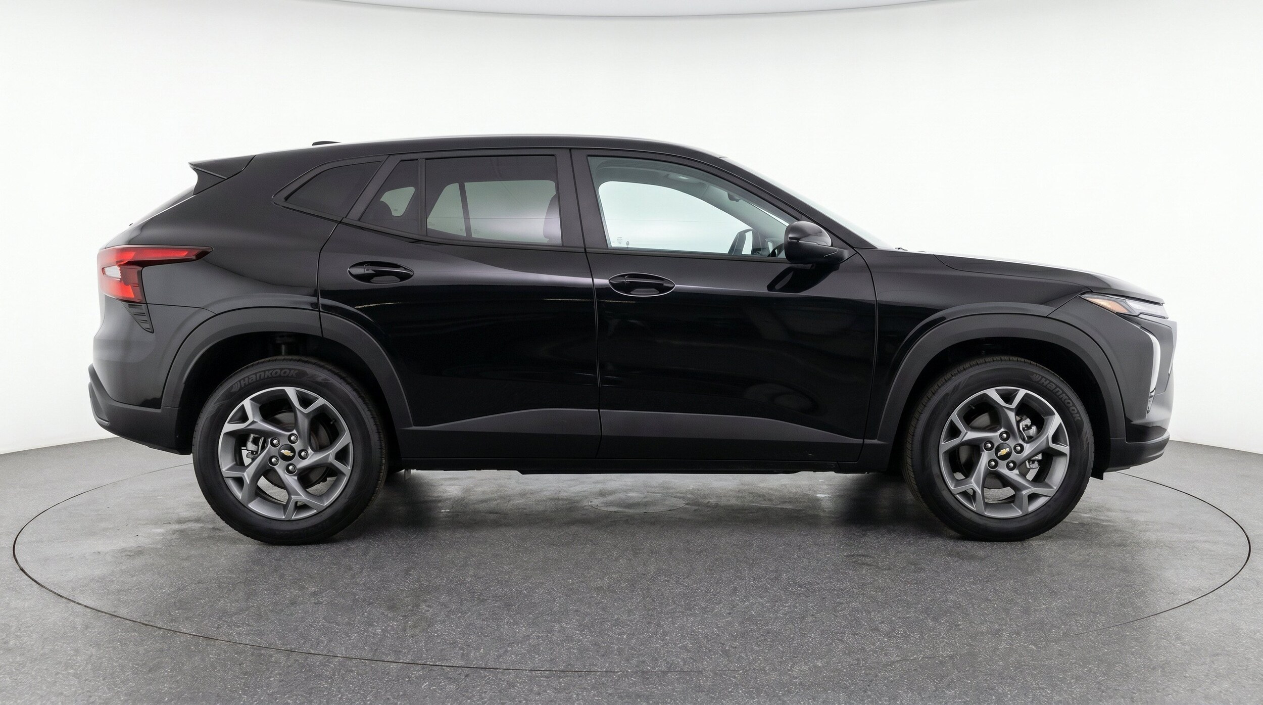 Thumbnail: 2025 Chevrolet Trax - 11