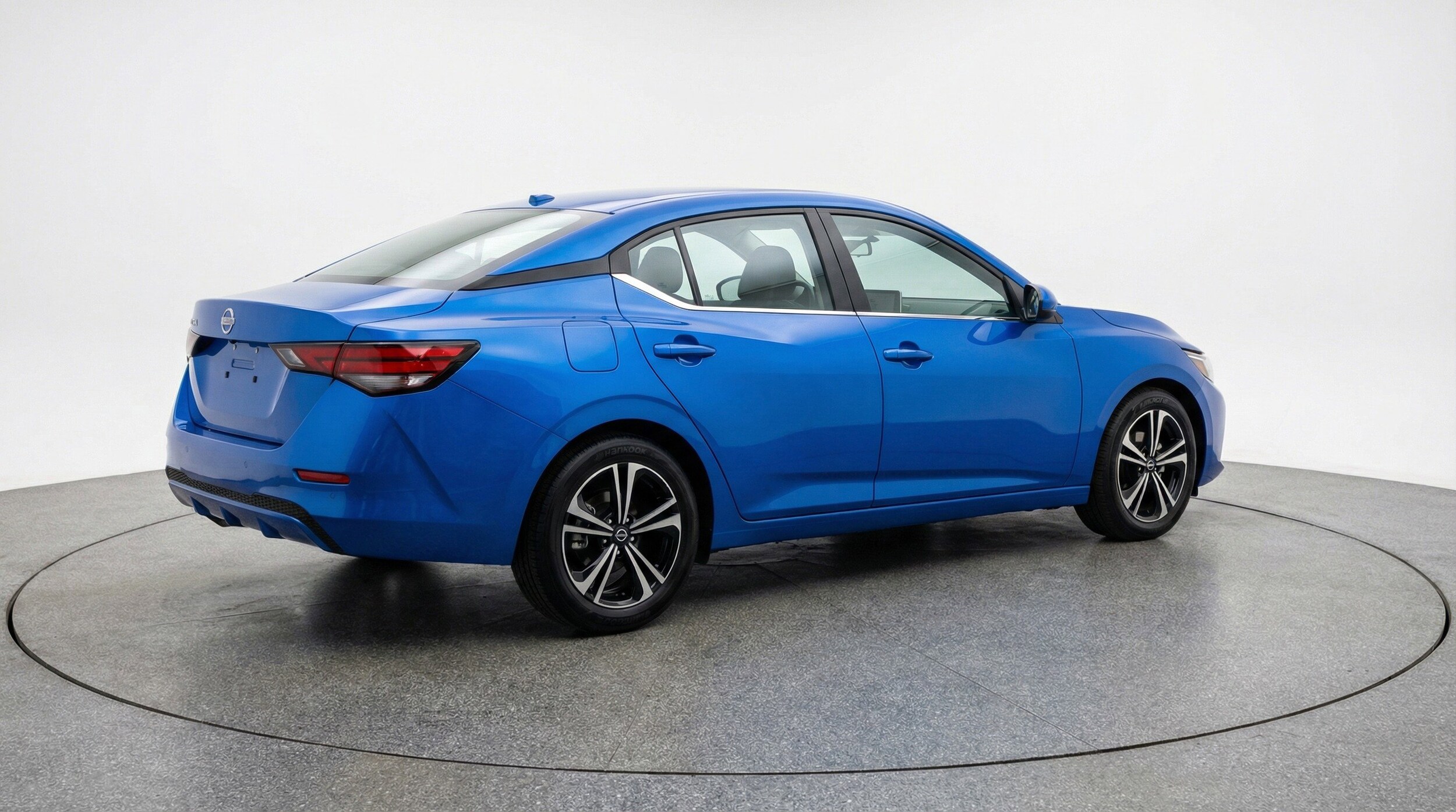 Thumbnail: 2025 Nissan Sentra - 9