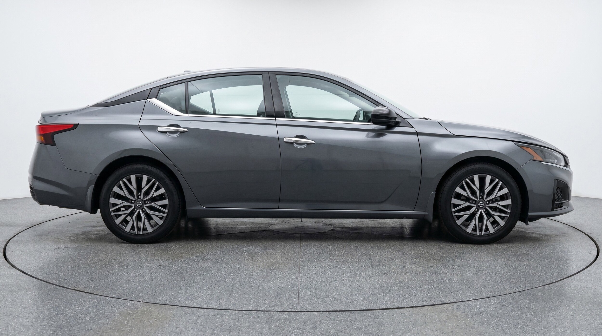 Thumbnail: 2025 Nissan Altima - 11