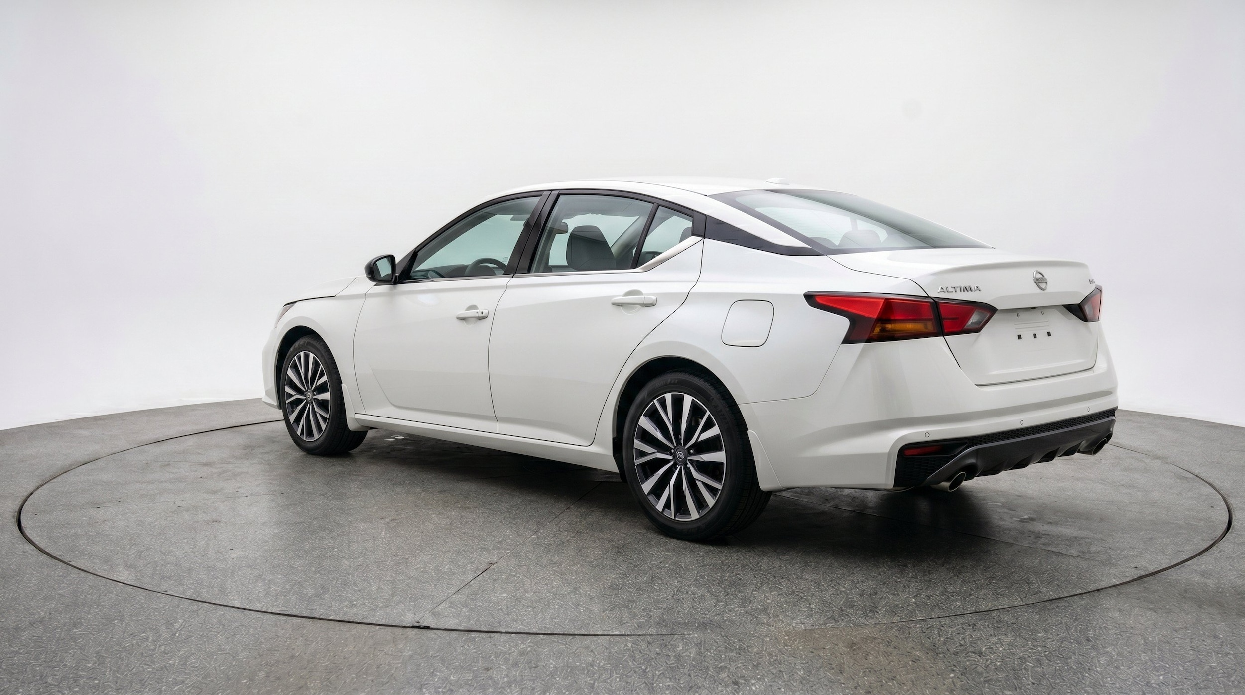 Thumbnail: 2025 Nissan Altima - 6