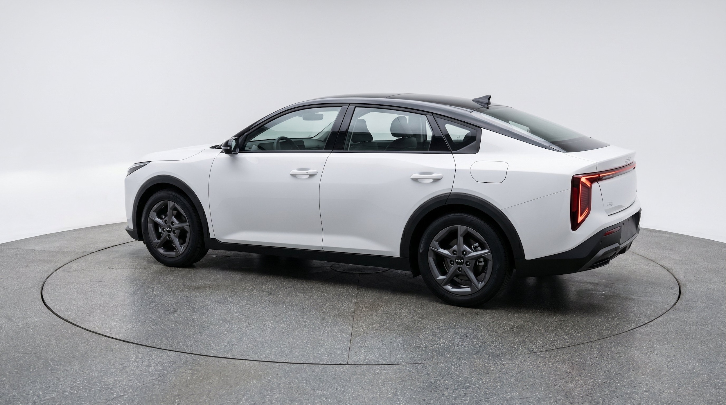 Thumbnail: 2026 Kia K4 - 6