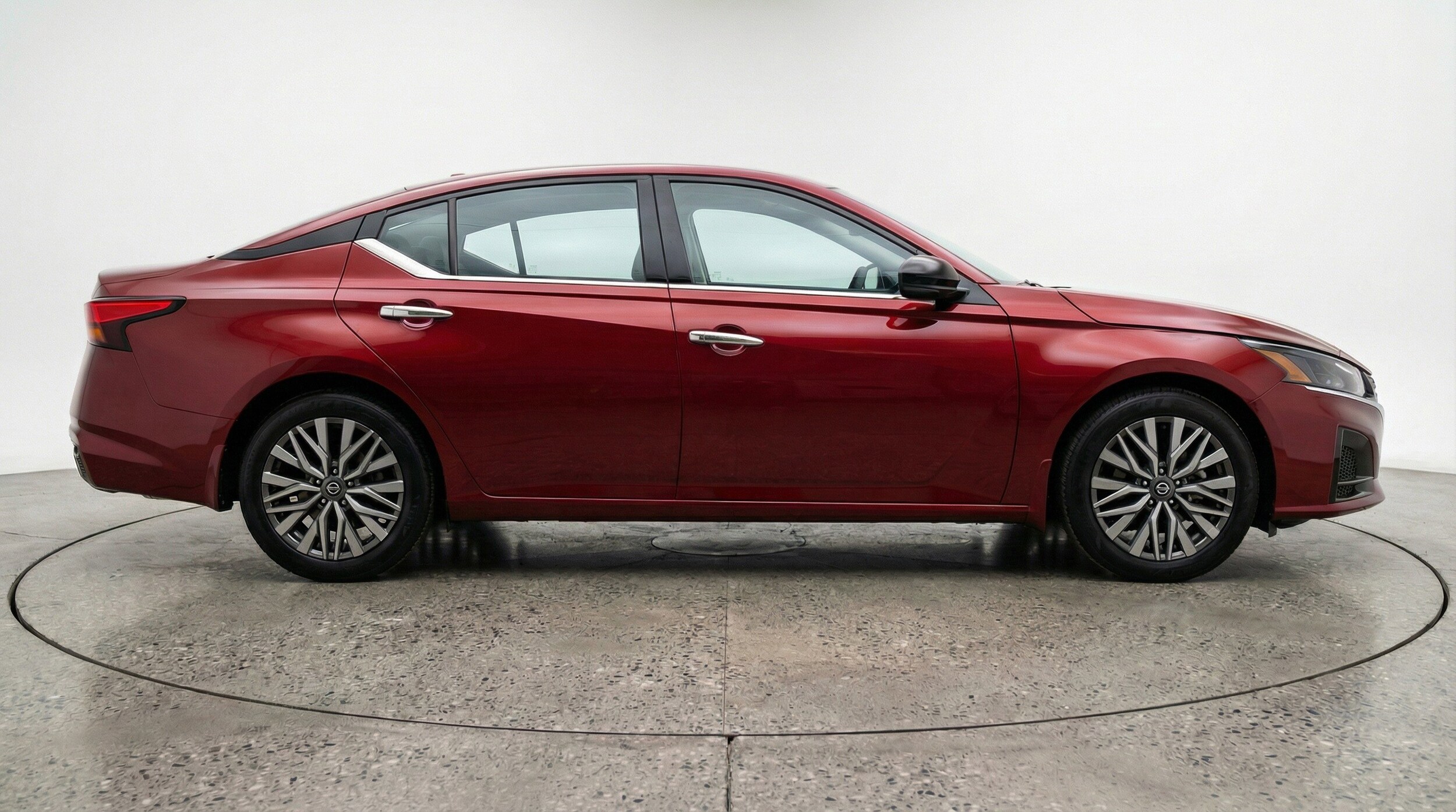 Thumbnail: 2025 Nissan Altima - 11