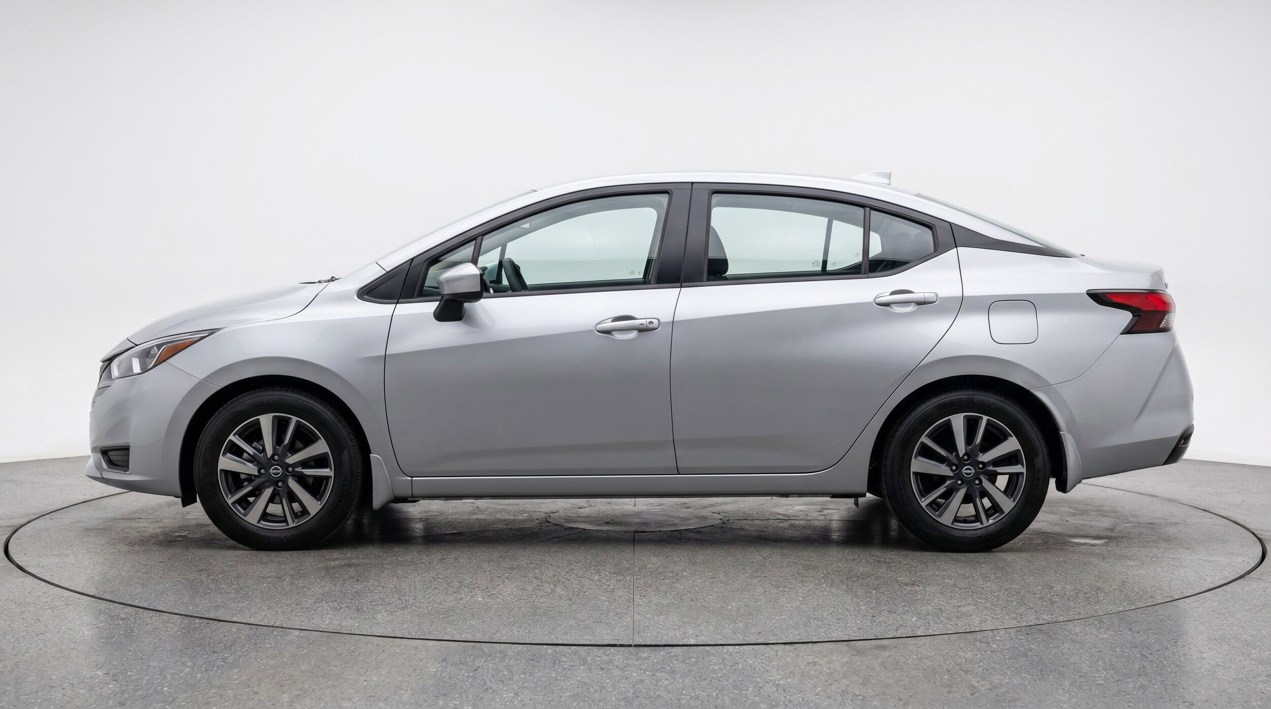 Thumbnail: 2025 Nissan Versa - 5