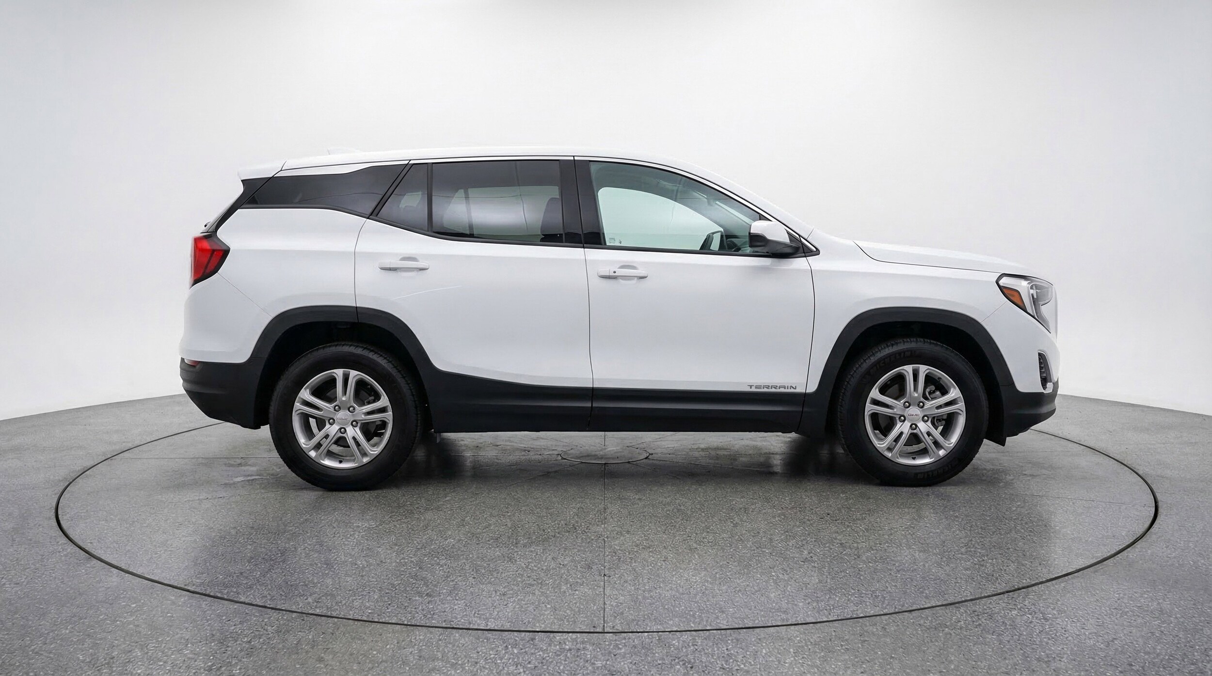 Thumbnail: 2024 GMC Terrain - 11