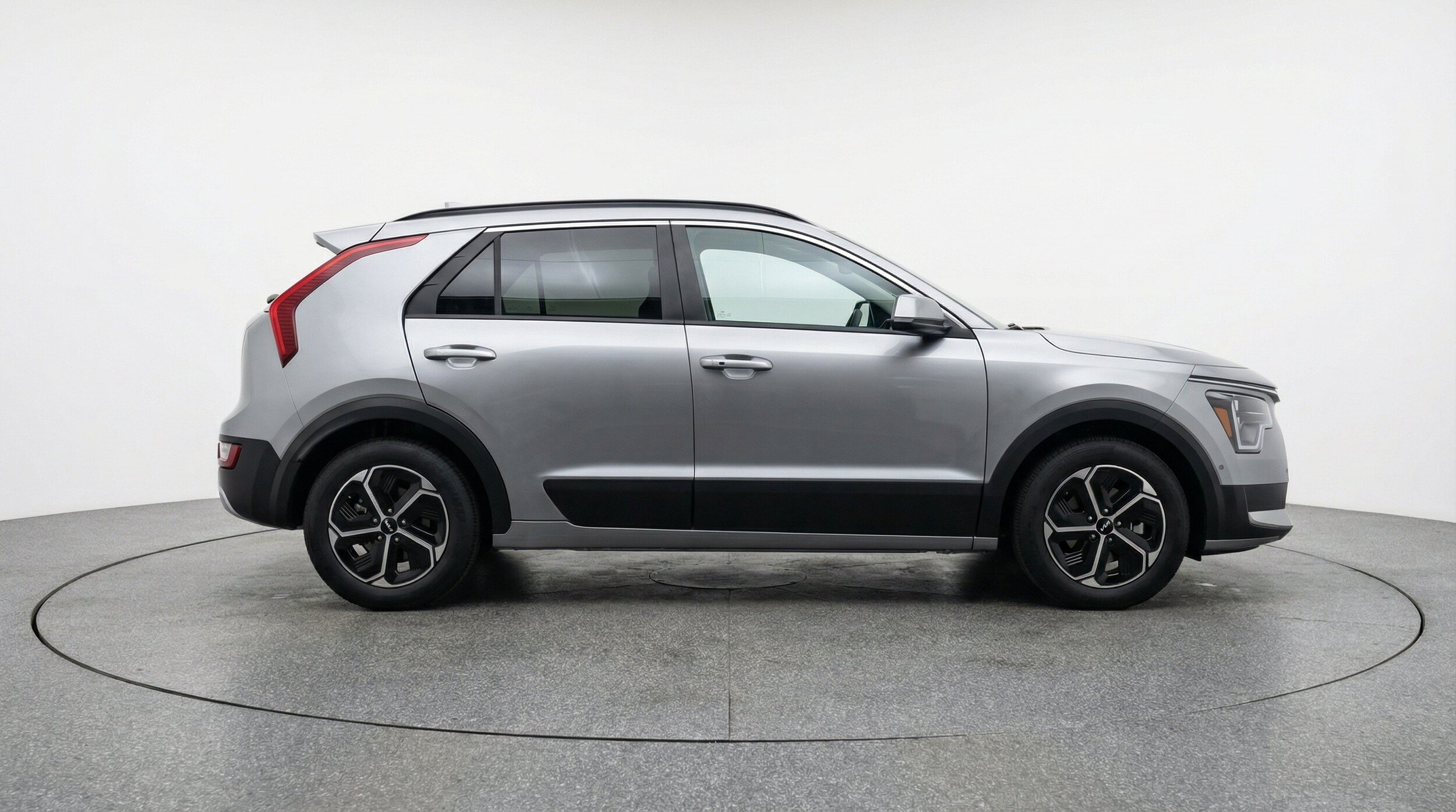 Thumbnail: 2026 Kia Niro - 11