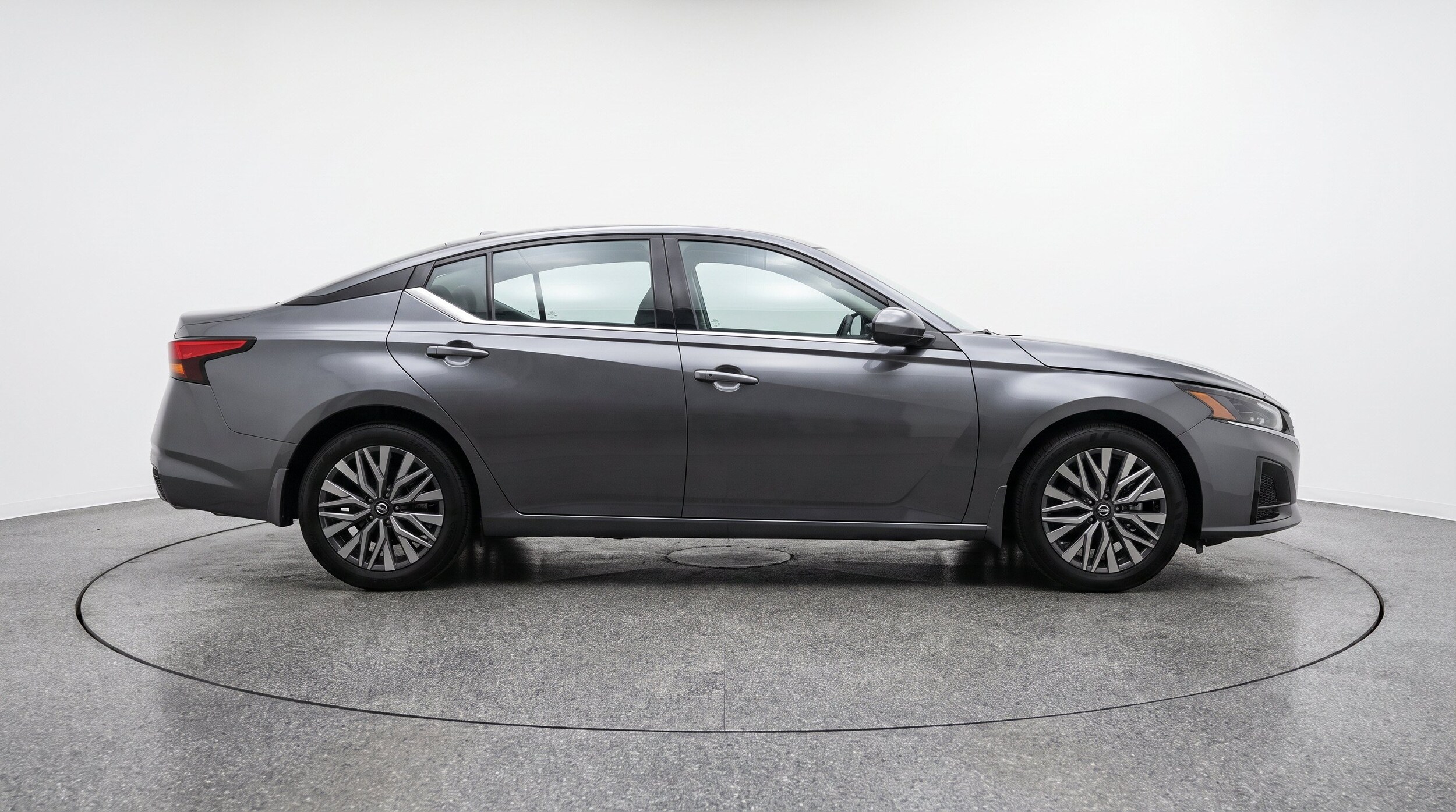 Thumbnail: 2025 Nissan Altima - 10