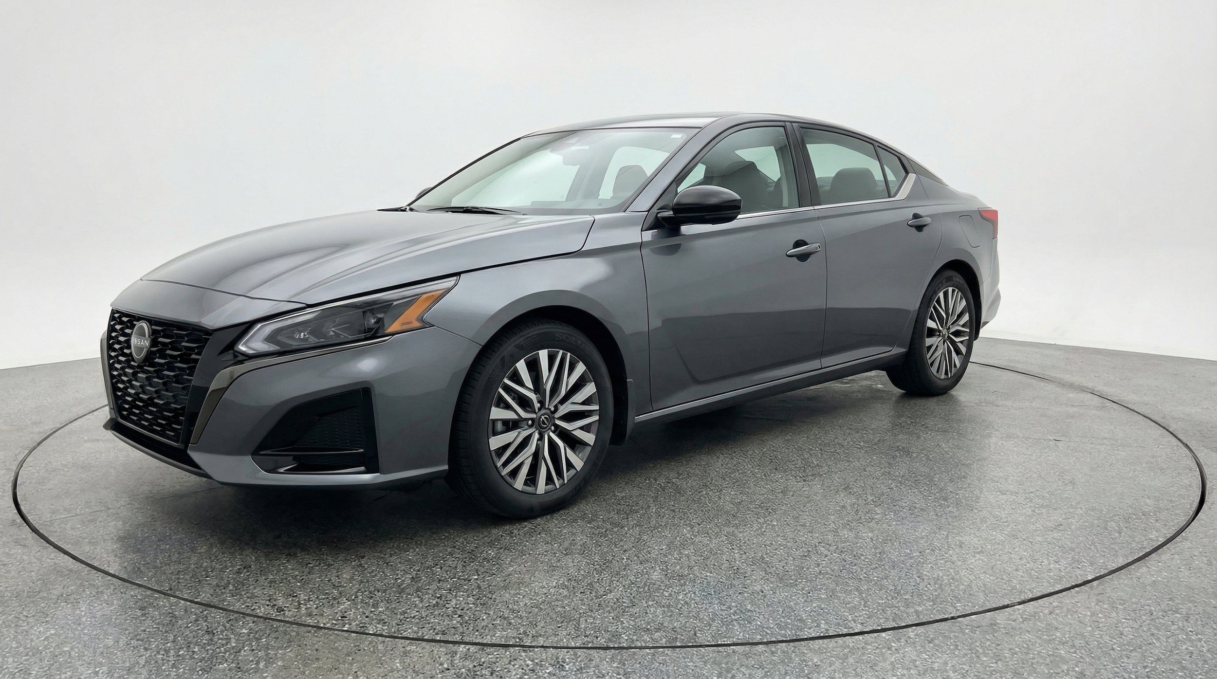 Thumbnail: 2025 Nissan Altima - 3