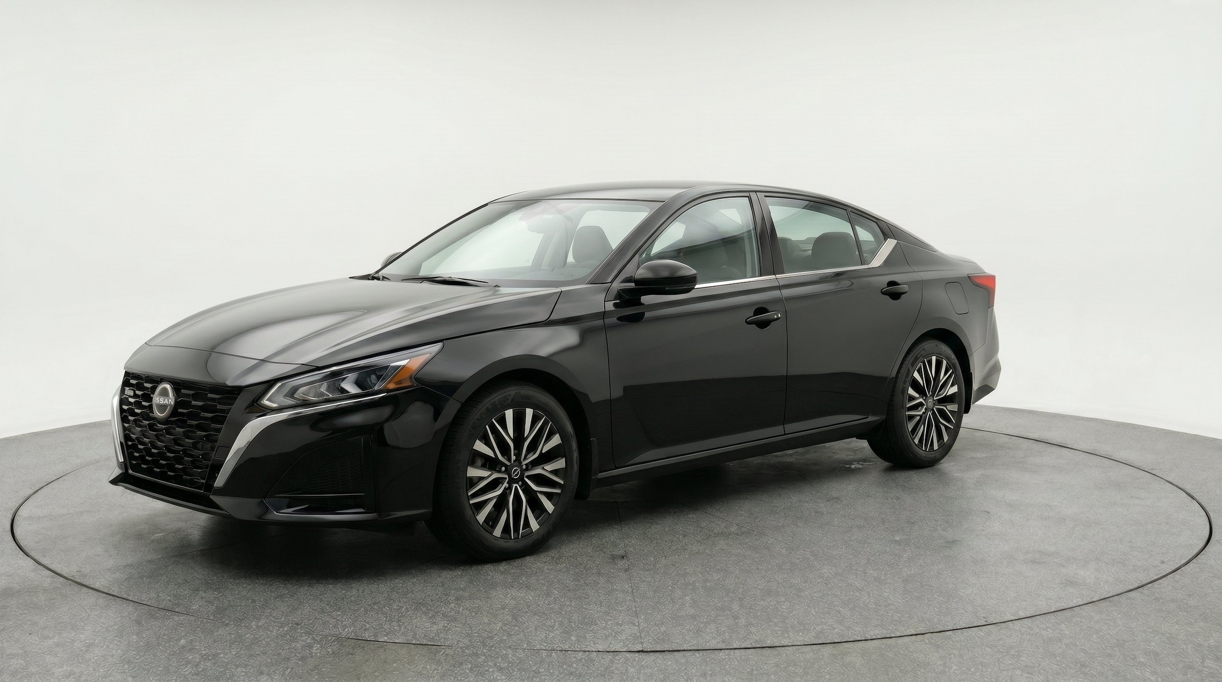 Thumbnail: 2026 Nissan Altima - 3