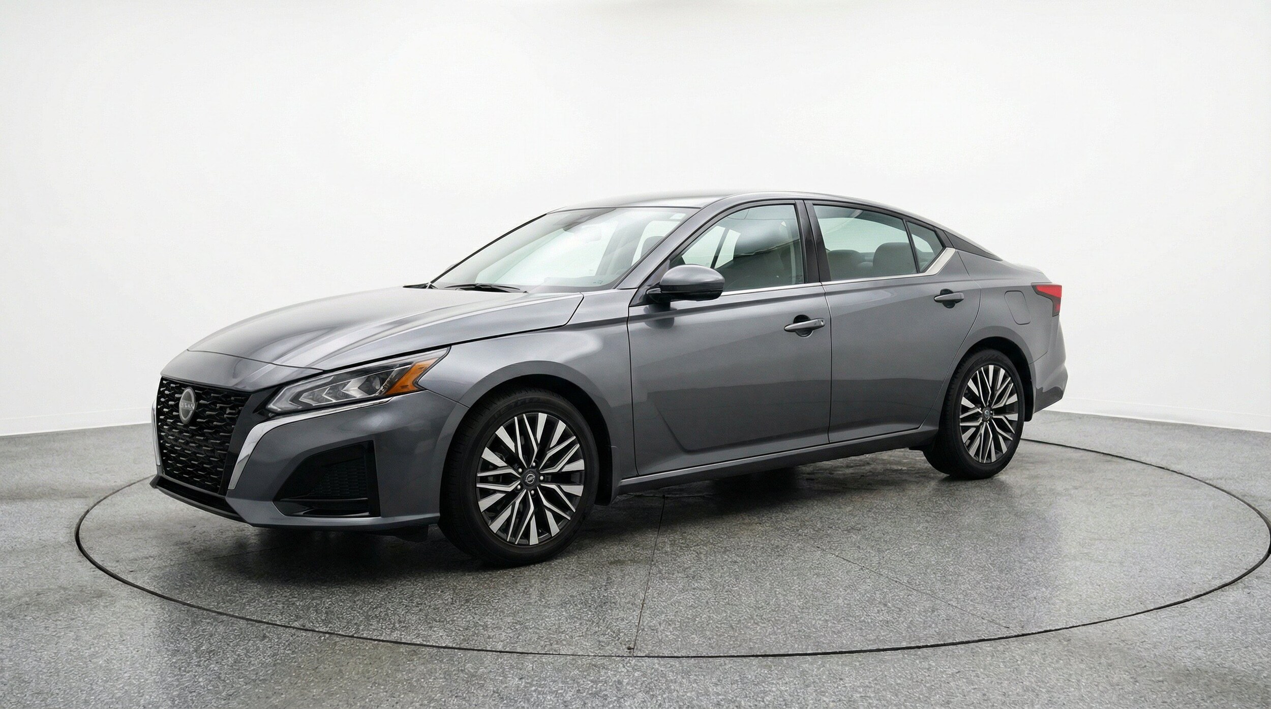 Thumbnail: 2025 Nissan Altima - 3