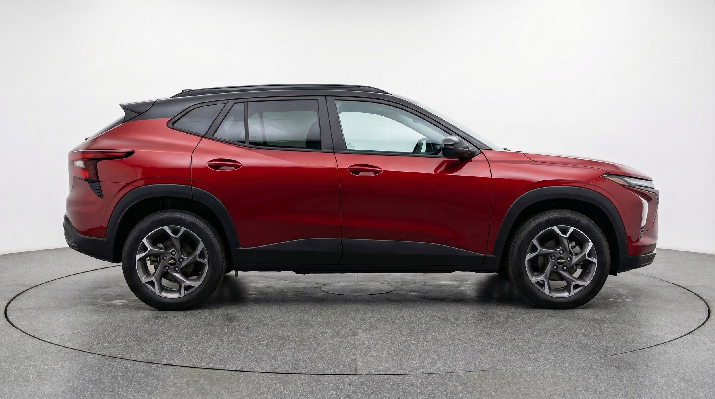 Thumbnail: 2025 Chevrolet Trax - 11
