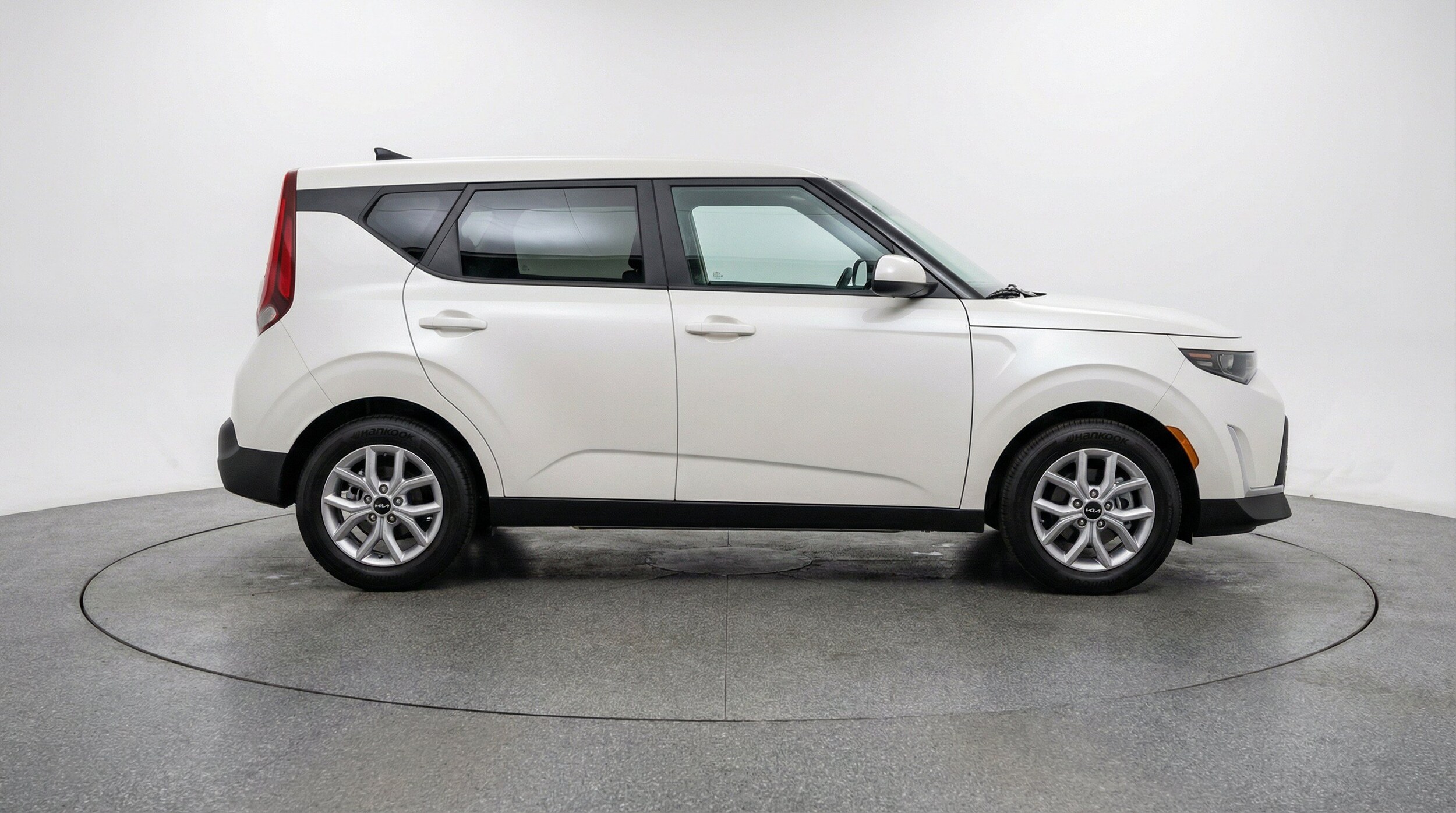 Thumbnail: 2025 Kia Soul - 11