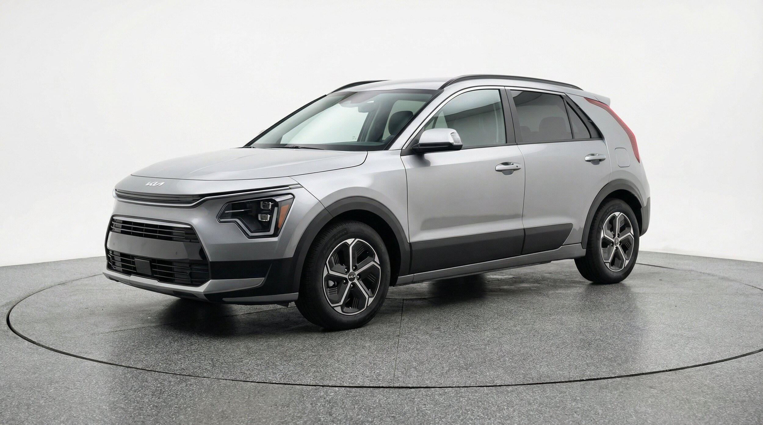 Thumbnail: 2026 Kia Niro - 3