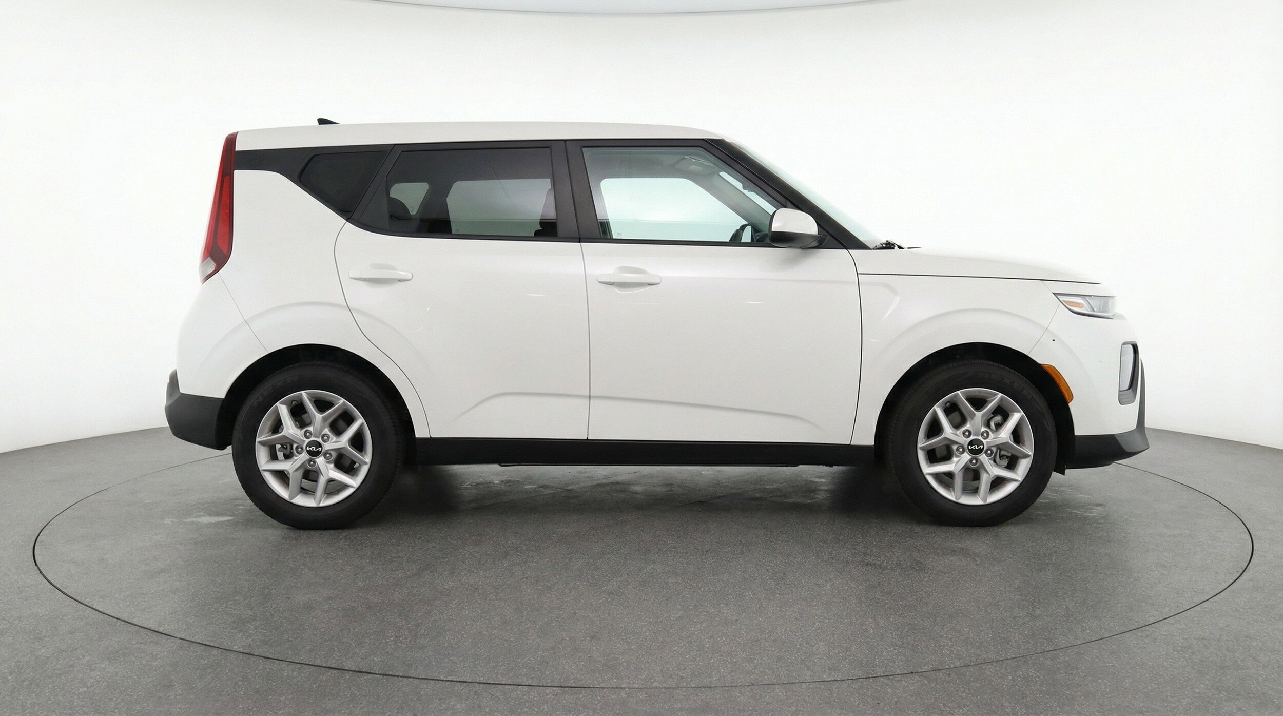 Thumbnail: 2025 Kia Soul - 11