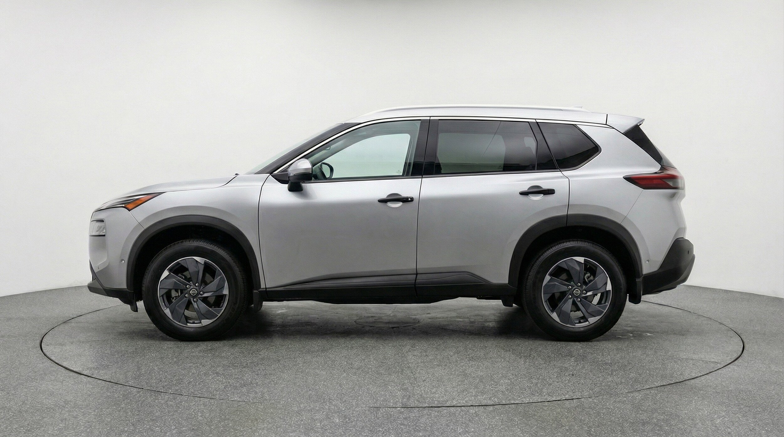 Thumbnail: 2025 Nissan Rogue - 5