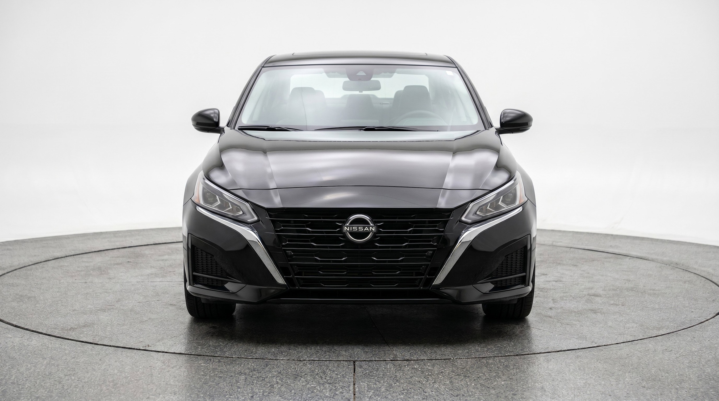 Thumbnail: 2025 Nissan Altima - 2