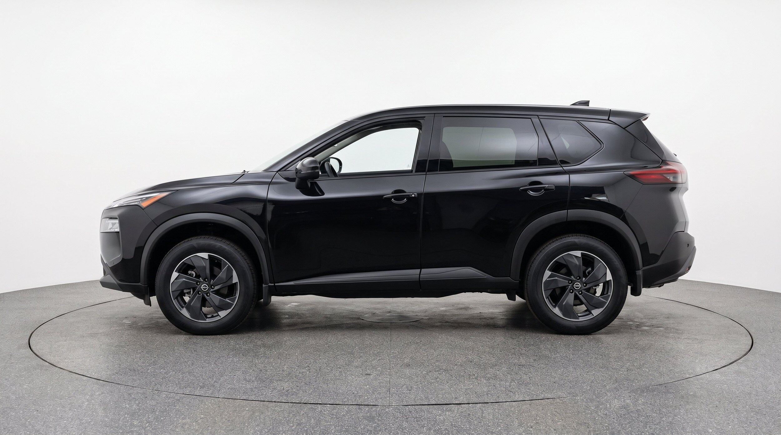 Thumbnail: 2025 Nissan Rogue - 5